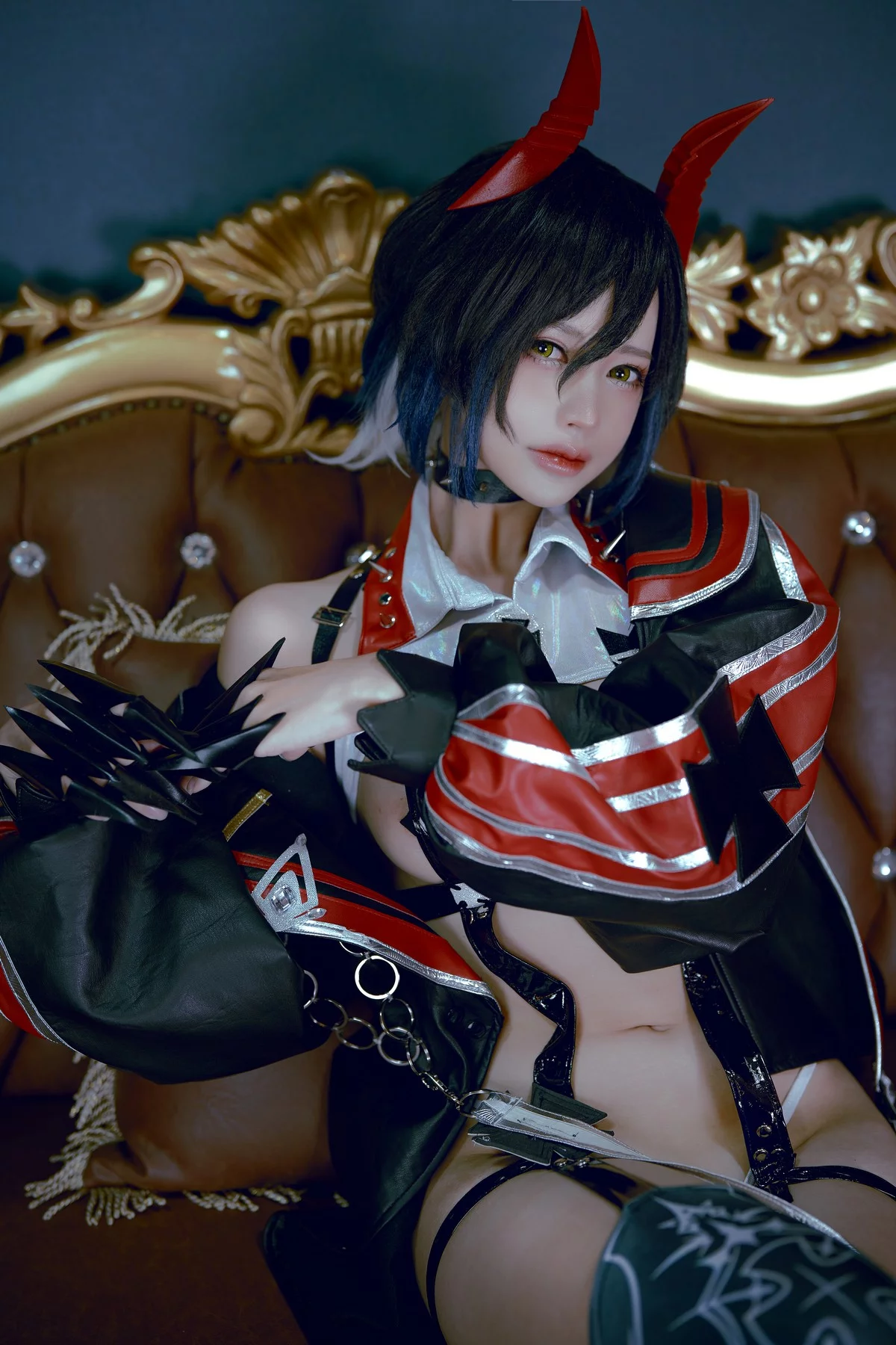 Xgyw.Org_网络美女PingPing-Ulrich von Hutten主题性感带子情趣服饰秀油亮肌肤诱惑写真45P