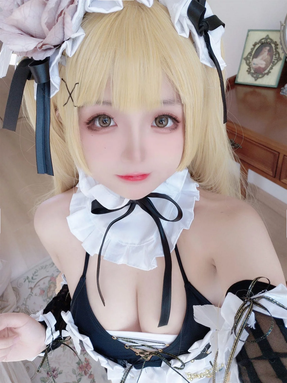 Xgyw.Org_Cosplay美女日奈娇内普提斯主题私房性感黑白女仆装配黑丝袜秀丰满身材诱惑写真75P