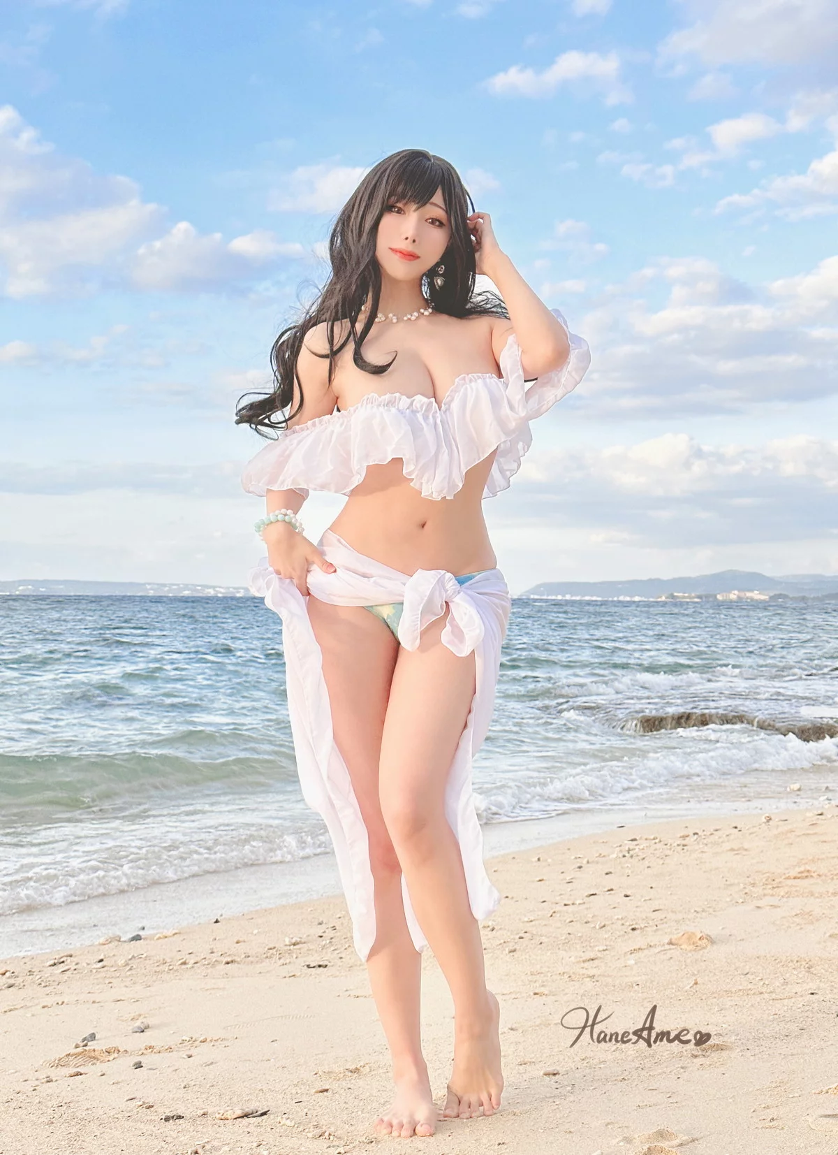 Xgyw.Org_Coser美女雨波_HaneAme冲绳白沙之恋主题沙滩白色低胸服饰秀豪乳诱惑写真41P