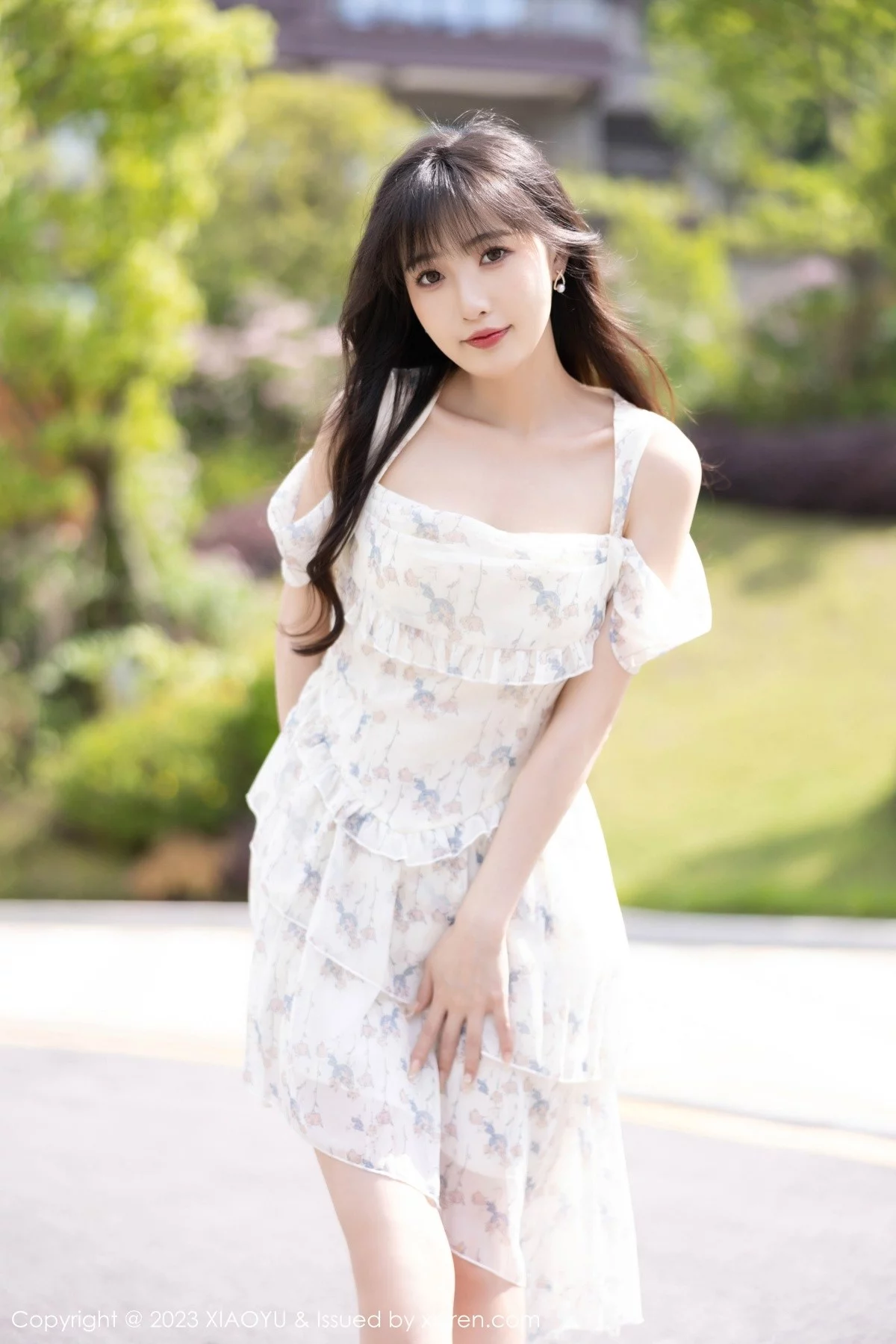 Xgyw.Org_[XiaoYu画语界]Vol.1058_模特林星阑性感白色薄透婚纱服配白丝吊袜秀曼妙身姿诱惑写真80P