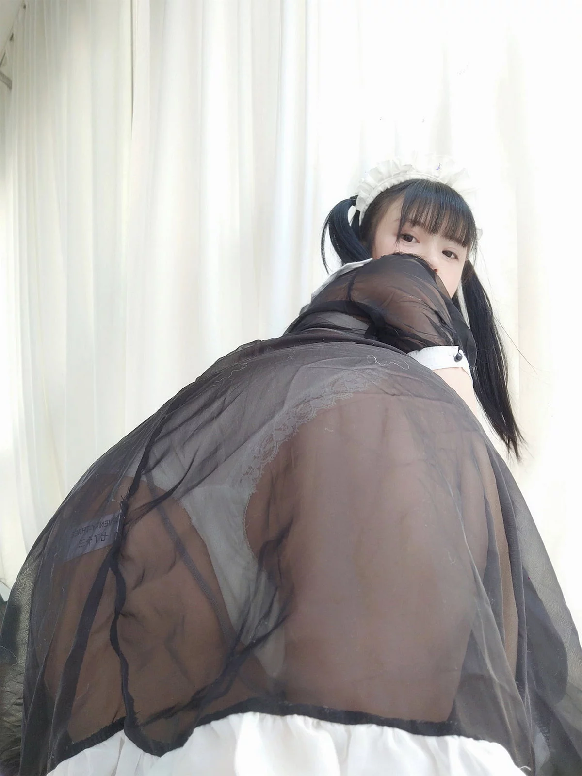 Xgyw.Org_Coser美女十万珍吱伏特臀恋妹抖主题性感薄纱女仆短裙配超薄肉丝秀翘臀诱惑写真56P