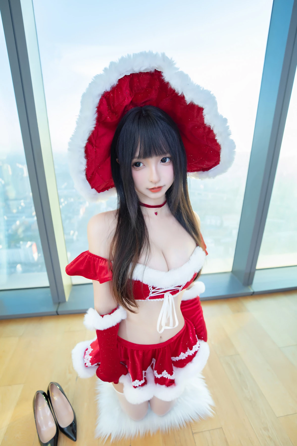 Xgyw.Org_萝莉美女神楽板真冬圣诞魔法主题性感红色圣诞女郎装配白丝袜秀曼妙身姿迷人诱惑写真75P