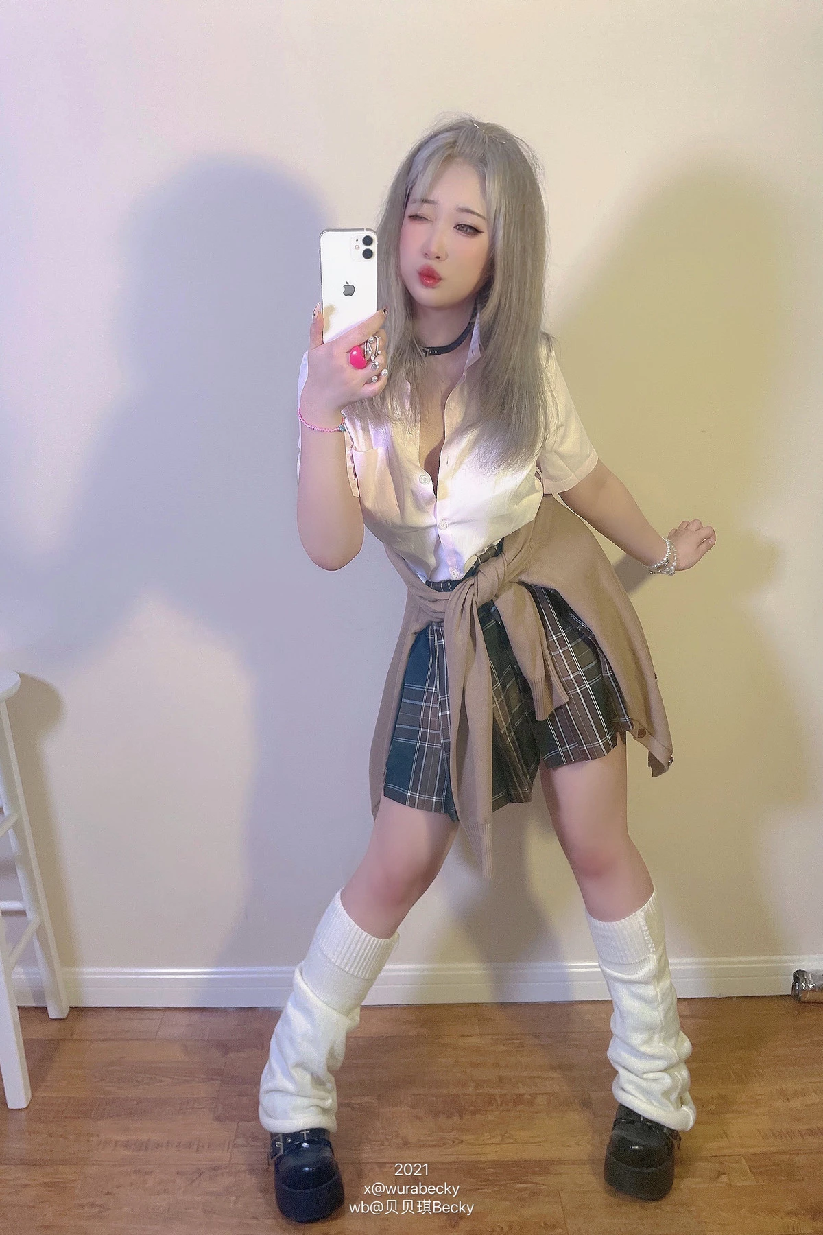 Xgyw.Org_Coser美女贝贝琪Becky辣妹进化史主题私房性感红色内衣+紫色比基尼秀完美身材诱惑写真40P