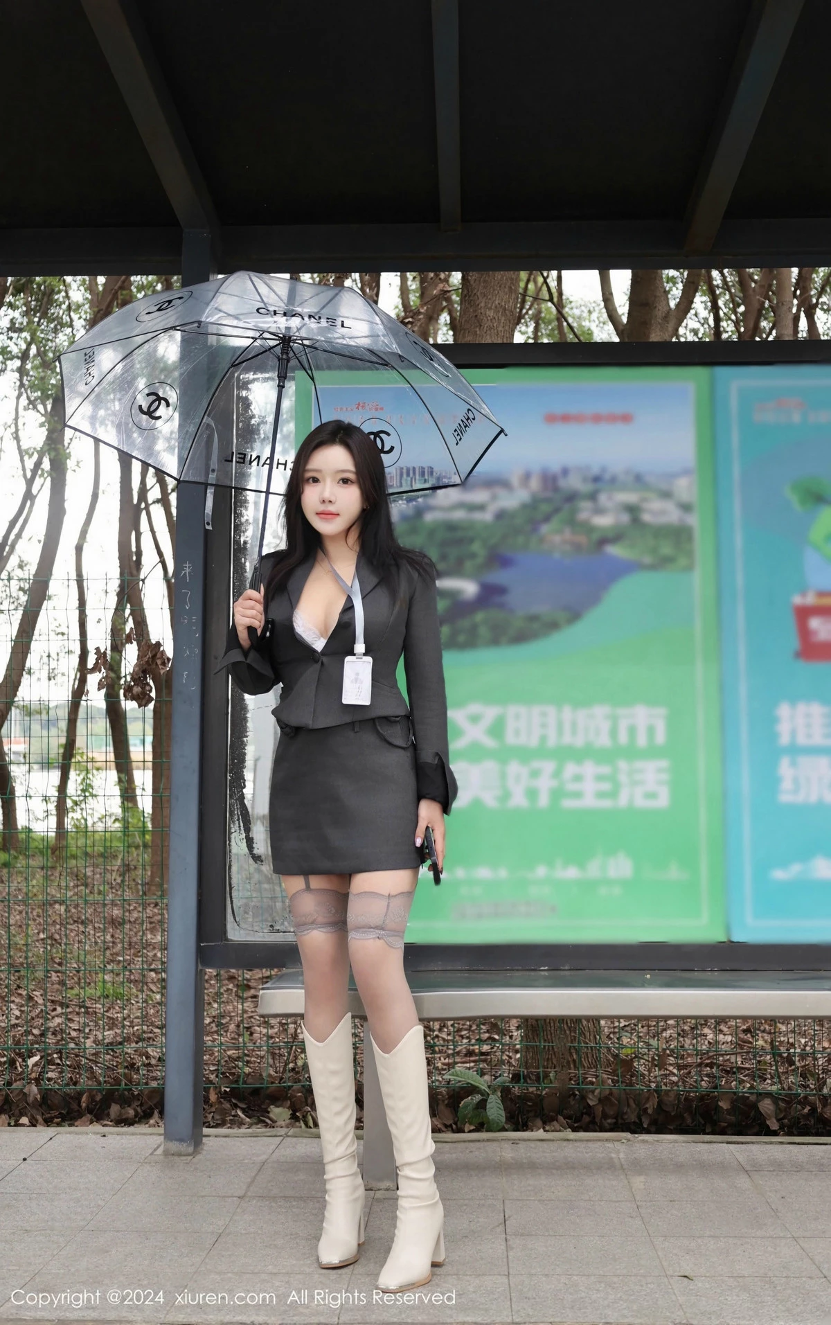 Xgyw.Org_XiuRen第9595期_模特小薯条nienie性感OL制服露情趣内衣配灰丝吊袜秀美腿诱惑写真76P