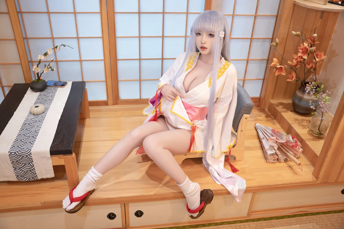 Xgyw.Org_性感尤物清水由乃雪女原服主题私房性感日系服饰半脱露白色内衣秀翘臀美腿诱惑写真58P