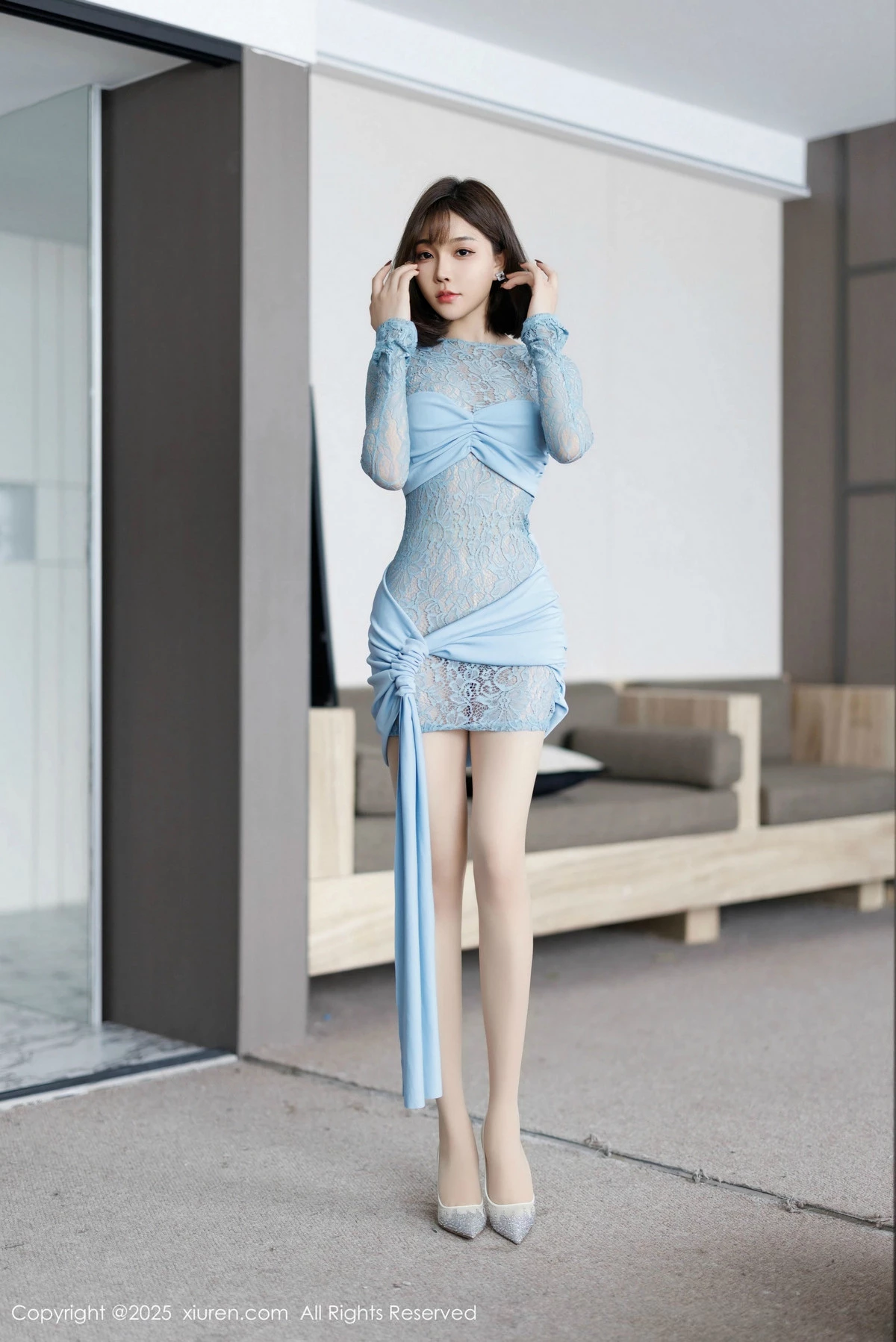 Xgyw.Org_XiuRen第9805期_女神徐莉芝Booty蕾丝连衣短裙+灰色情趣内衣秀完美身材诱惑写真83P