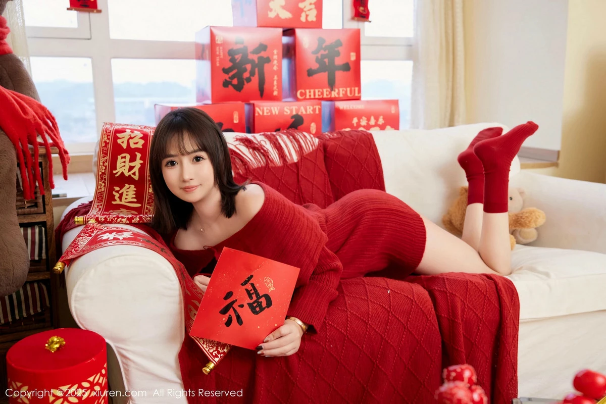 Xgyw.Org_XiuRen第9818期_模特养乐多Doll新年主题性感喜庆红色内衣秀完美身材诱惑写真66P