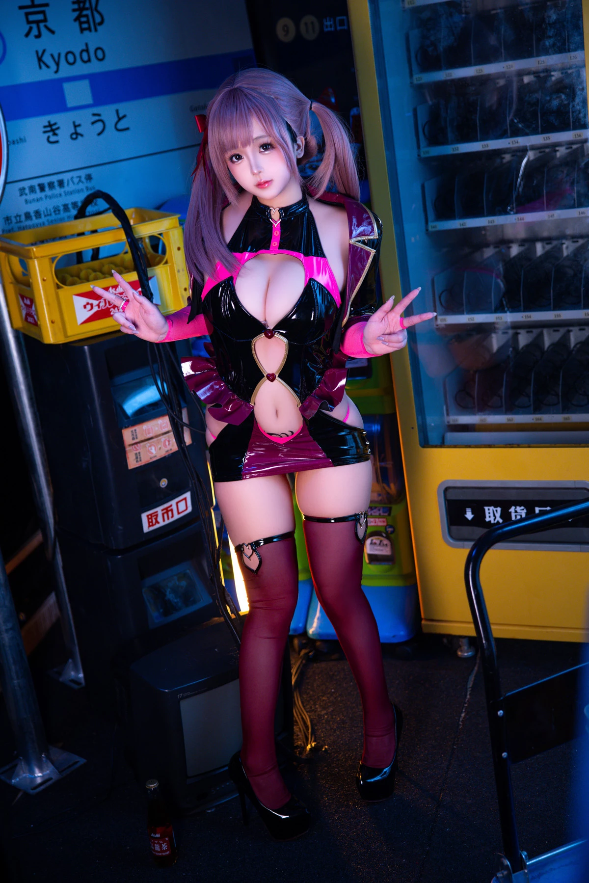 Xgyw.Org_Cosplay美女日奈娇偶像练习生主题性感红黑色情趣服饰配黑丝袜秀完美身材诱惑写真140P