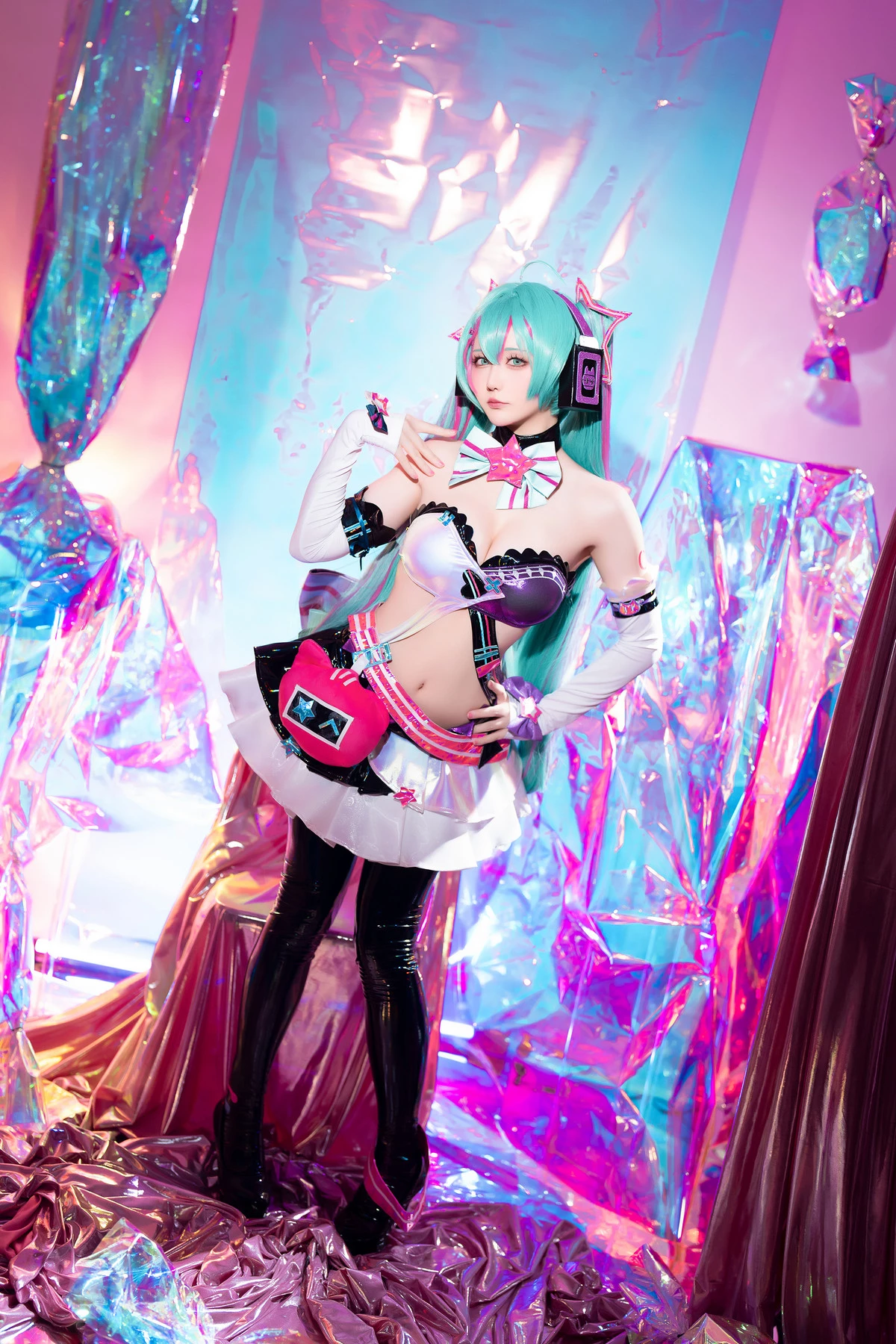 Xgyw.Org_Coser小姐姐星之迟迟Miku初音未来喵斯快跑主题性感内衣配黑皮长袜秀完美身材诱惑写真73P