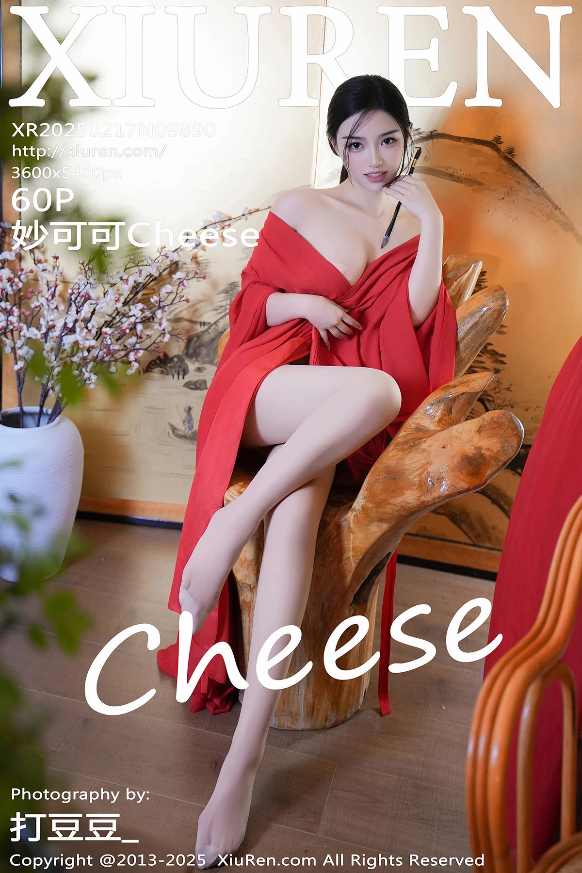Xgyw.Org_XiuRen第9890期_模特妙可可Cheese性感红衣剑客装配肉丝袜秀丰腴身姿诱惑写真60P