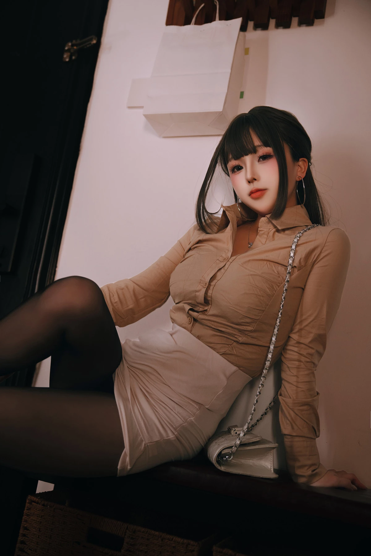 Xgyw.Org_Cosplay美女日奈娇醉酒的同事主题私房浴室性感黑色蕾丝内衣秀完美身材惹火诱惑写真190P