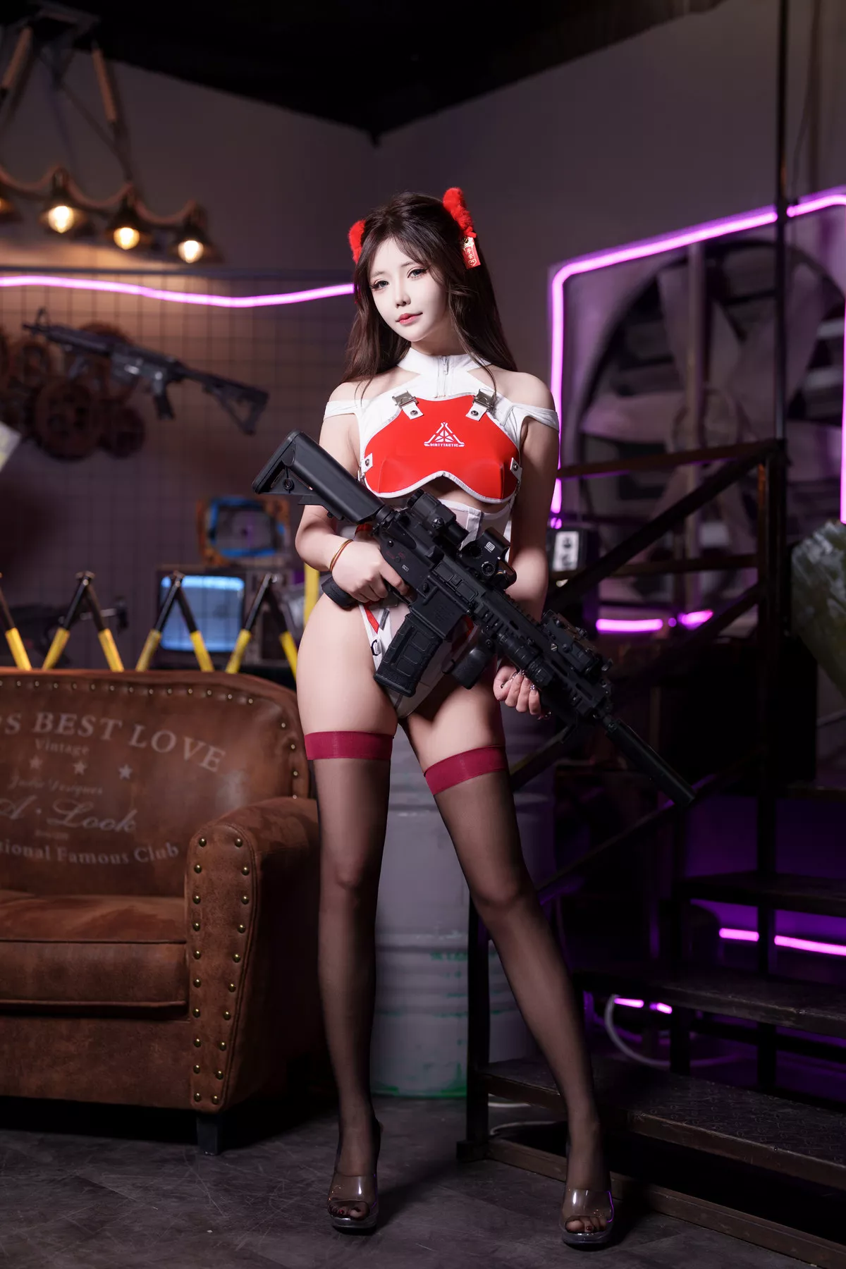 Xgyw.Org_二次元妹子抱走莫子aa春节特工战姬主题性感白色情趣服饰配黑丝袜秀惹火身材诱惑写真90P