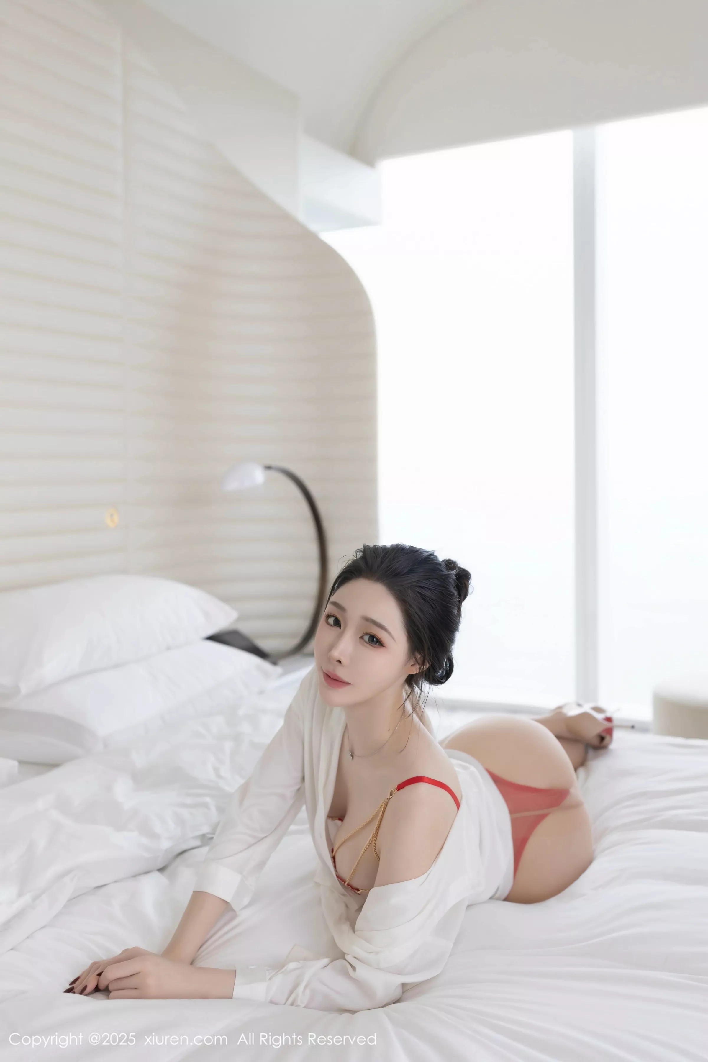 Xgyw.Org_[XiuRen秀人网]No.10411_模特小逗逗性感红色情趣内衣配原色丝袜秀曼妙身姿完美诱惑写真84P