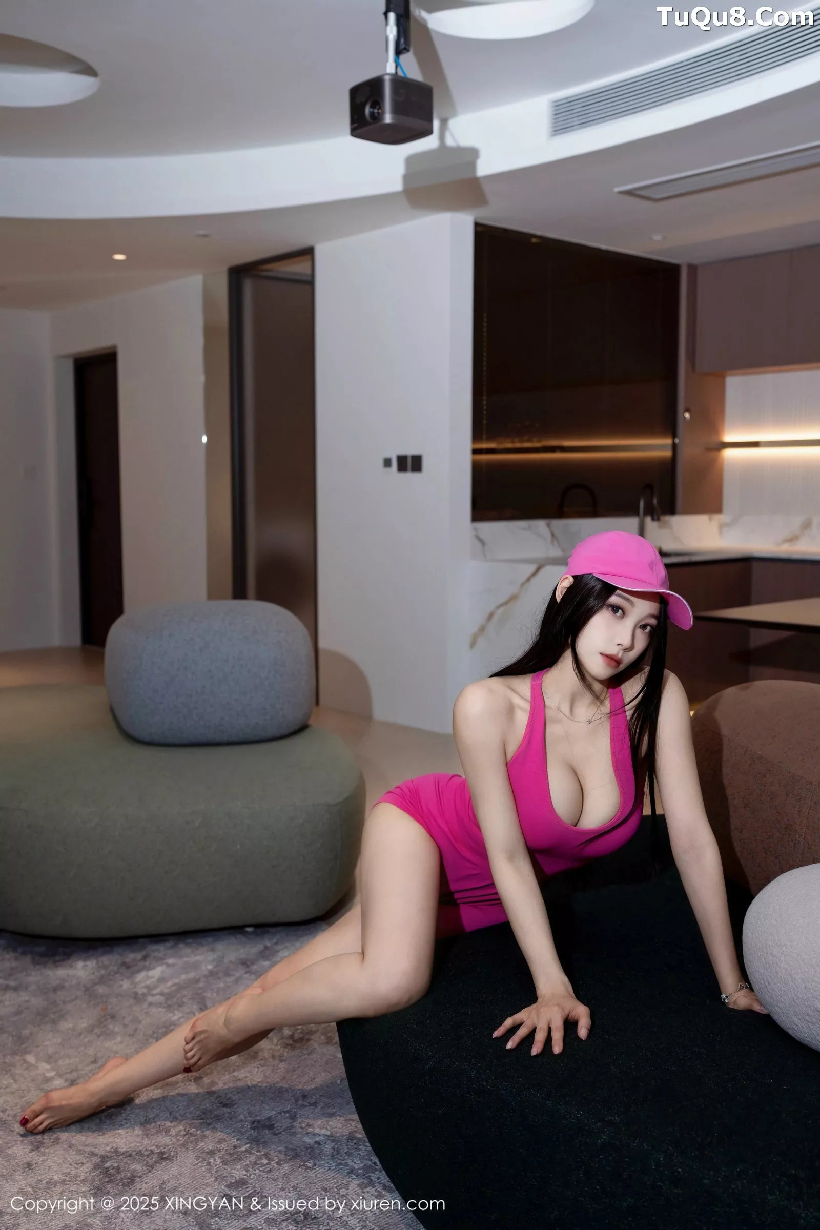 Xgyw.Org_[IMISS爱蜜社]Vol.792_女神许诺Sabrina蓝色衬衫露豹纹内衣配超薄肉丝秀美腿诱惑写真77P