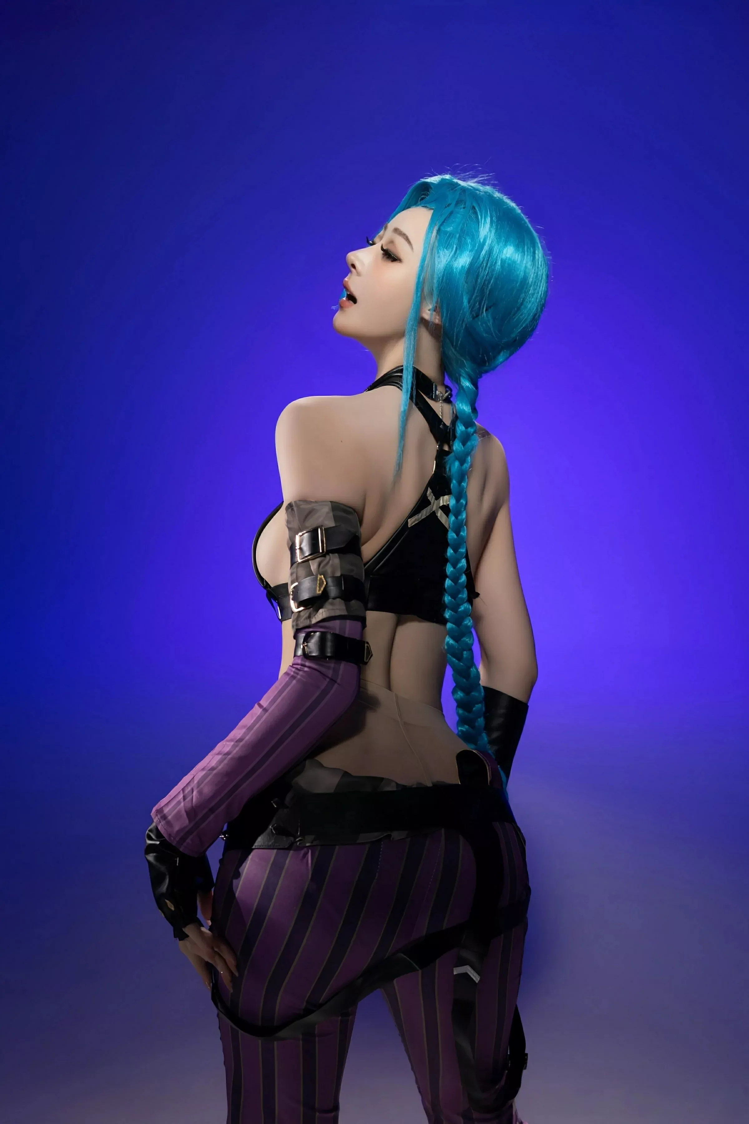 Xgyw.Org_[XiuRen秀人网]No.10479_模特小逗逗性感Cosplay装扮配肉色丝袜秀曼妙身姿迷人诱惑写真79P