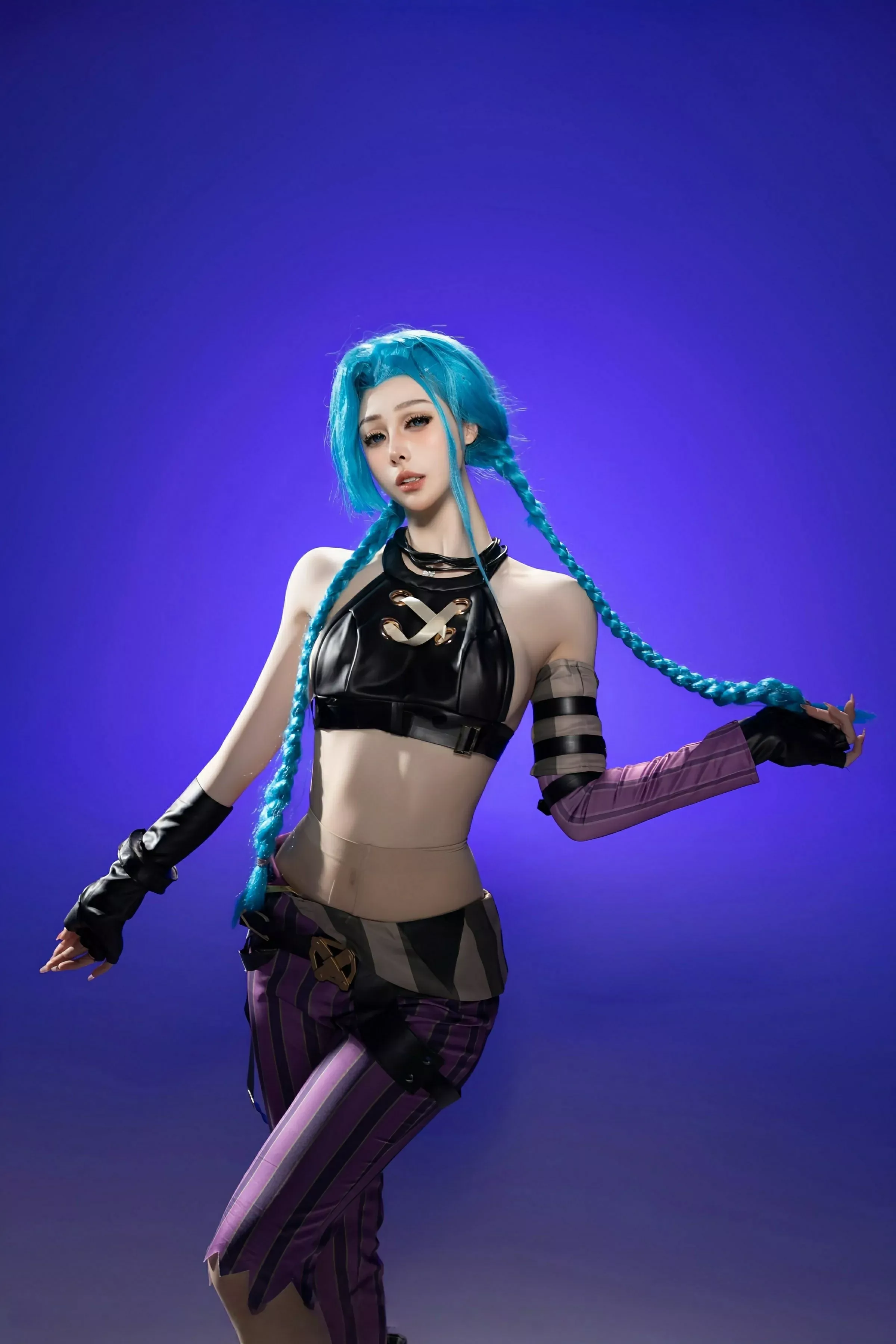 Xgyw.Org_[XiuRen秀人网]No.10479_模特小逗逗性感Cosplay装扮配肉色丝袜秀曼妙身姿迷人诱惑写真79P
