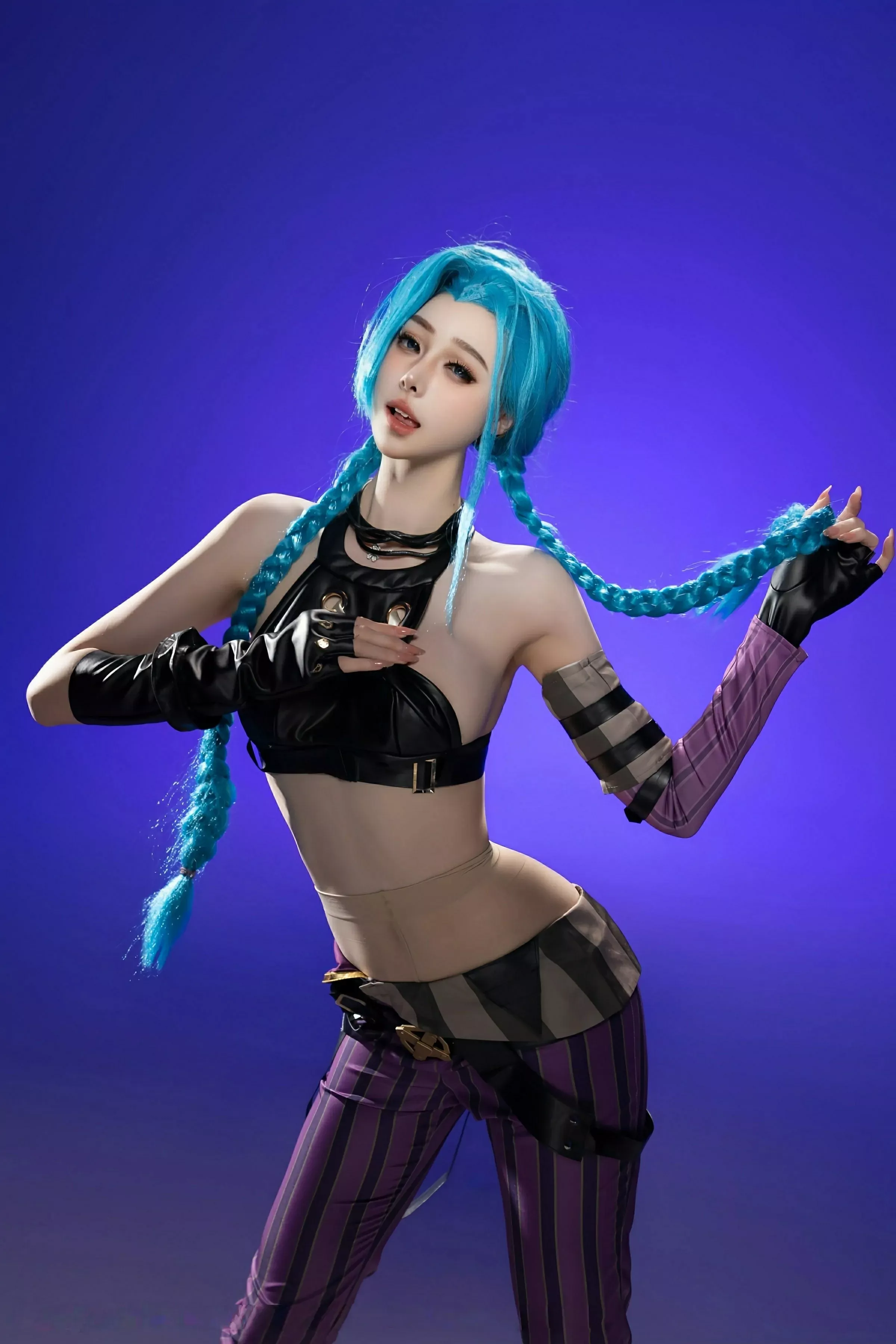 Xgyw.Org_[XiuRen秀人网]No.10479_模特小逗逗性感Cosplay装扮配肉色丝袜秀曼妙身姿迷人诱惑写真79P