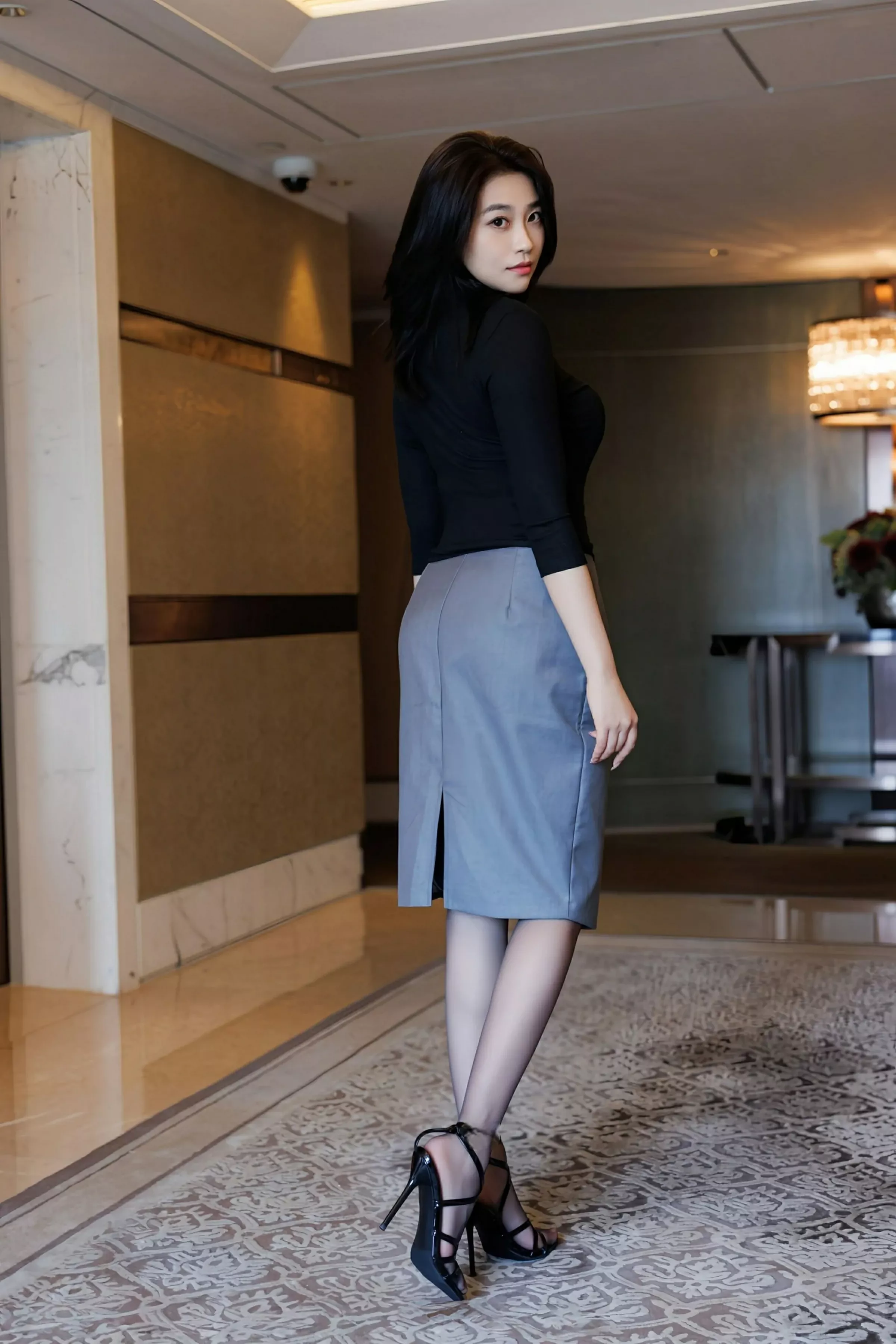 Xgyw.Org_[IMISS爱蜜社]Vol.794_女神许诺Sabrina性感黑色OL服饰露黑色内衣秀完美身材诱惑写真73P