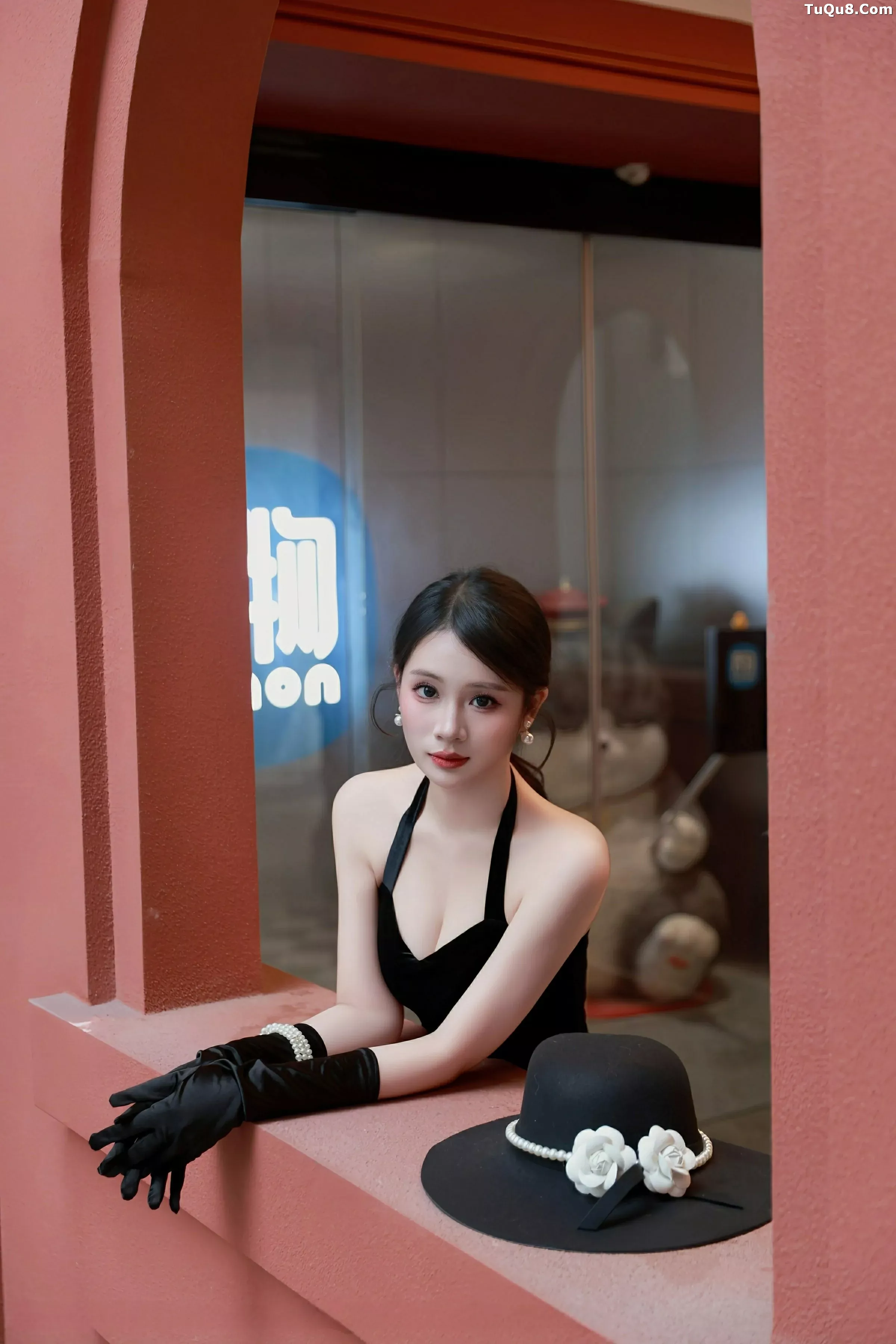 Xgyw.Org_[XiuRen秀人网]No.10509_模特南乔性感黑色连衣裙+紫色情趣内衣秀柔美身姿撩人诱惑写真89P