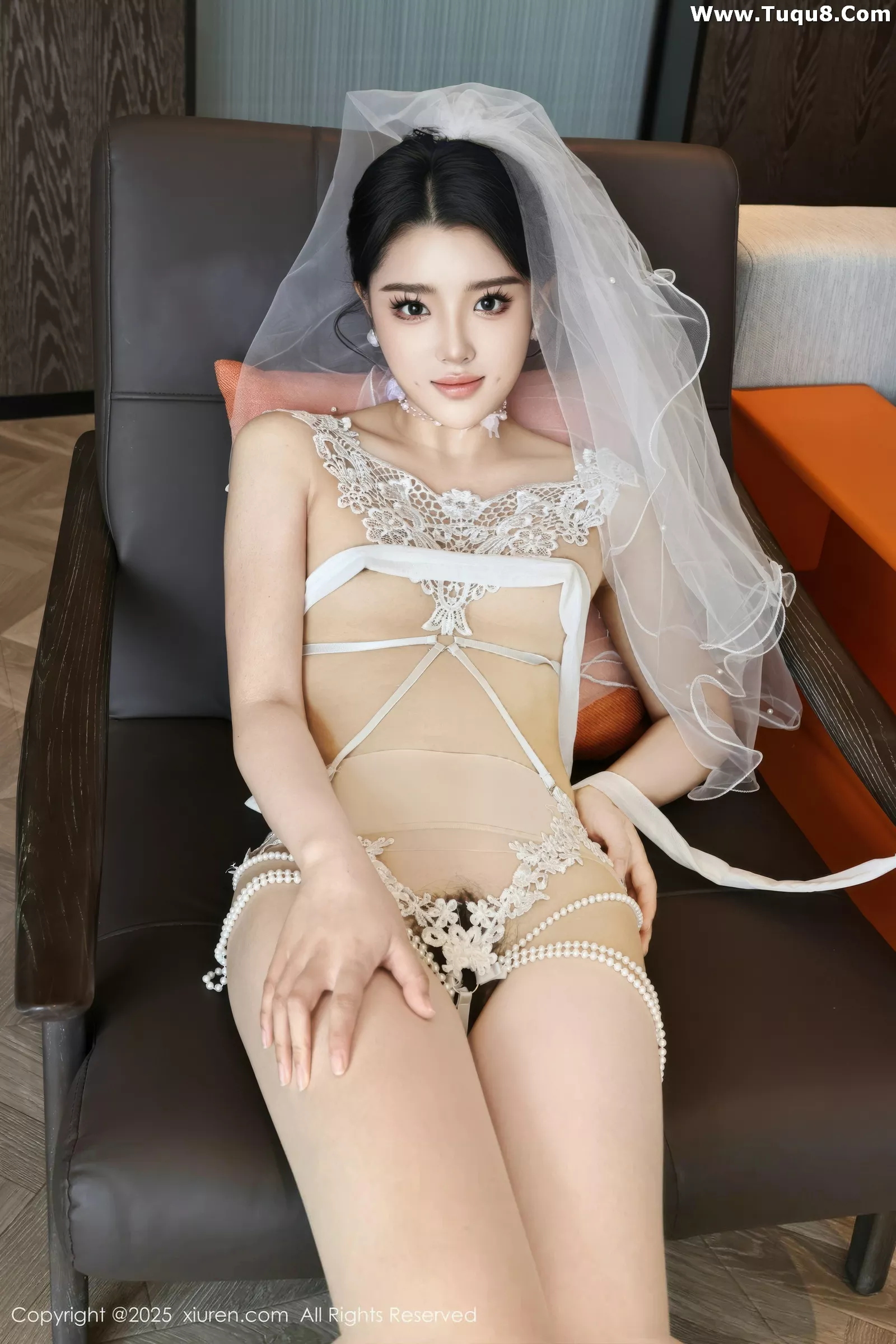 Xgyw.Org_[XiuRen秀人网]No.10559_新人模特糯梨子性感白色情趣婚纱配白色丝袜秀曼妙身姿诱惑写真70P