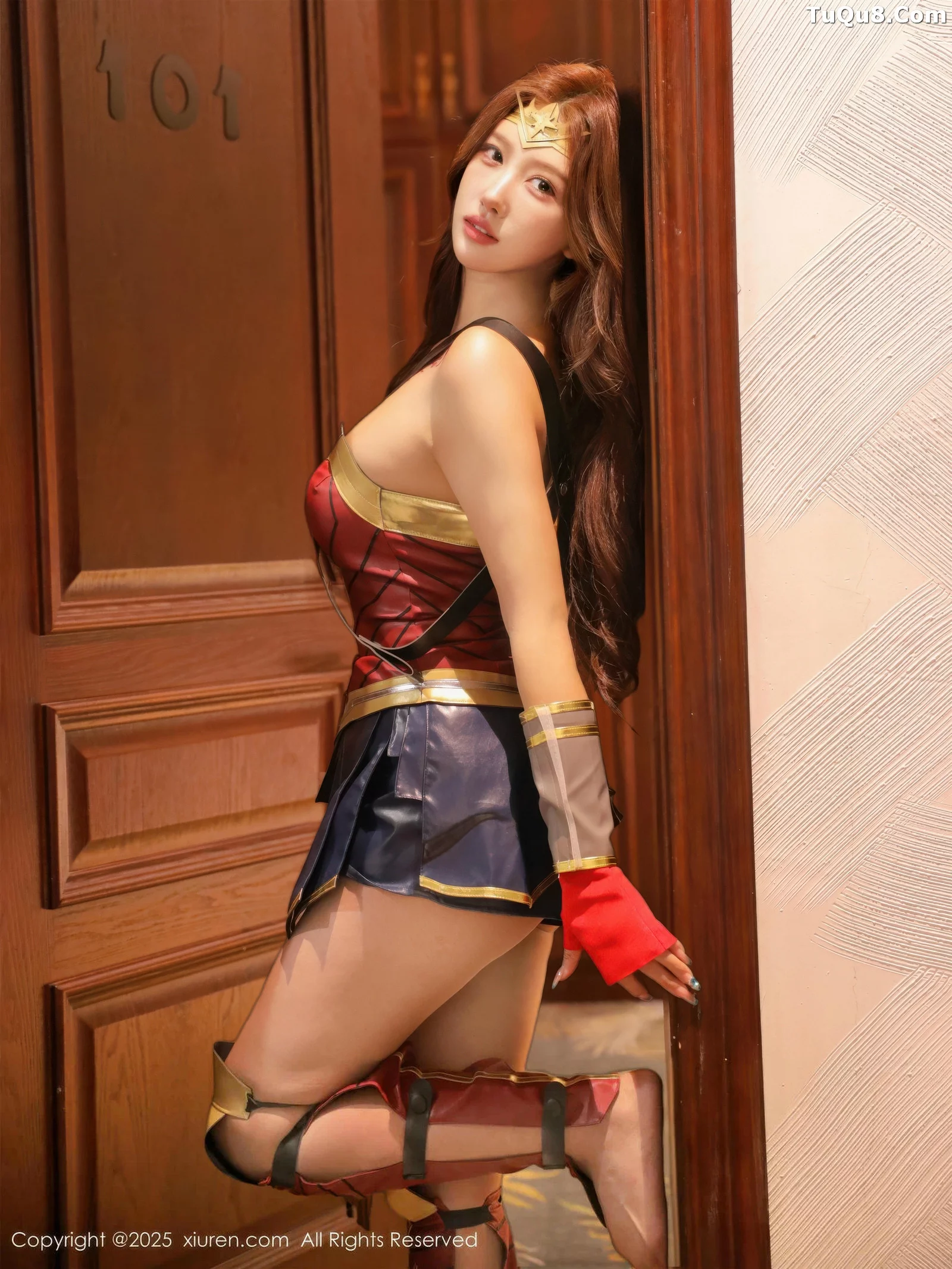Xgyw.Org_[XiuRen秀人网]No.10710_模特金允希Yuki性感Cos神奇女侠服饰秀完美身材迷人诱惑写真80P