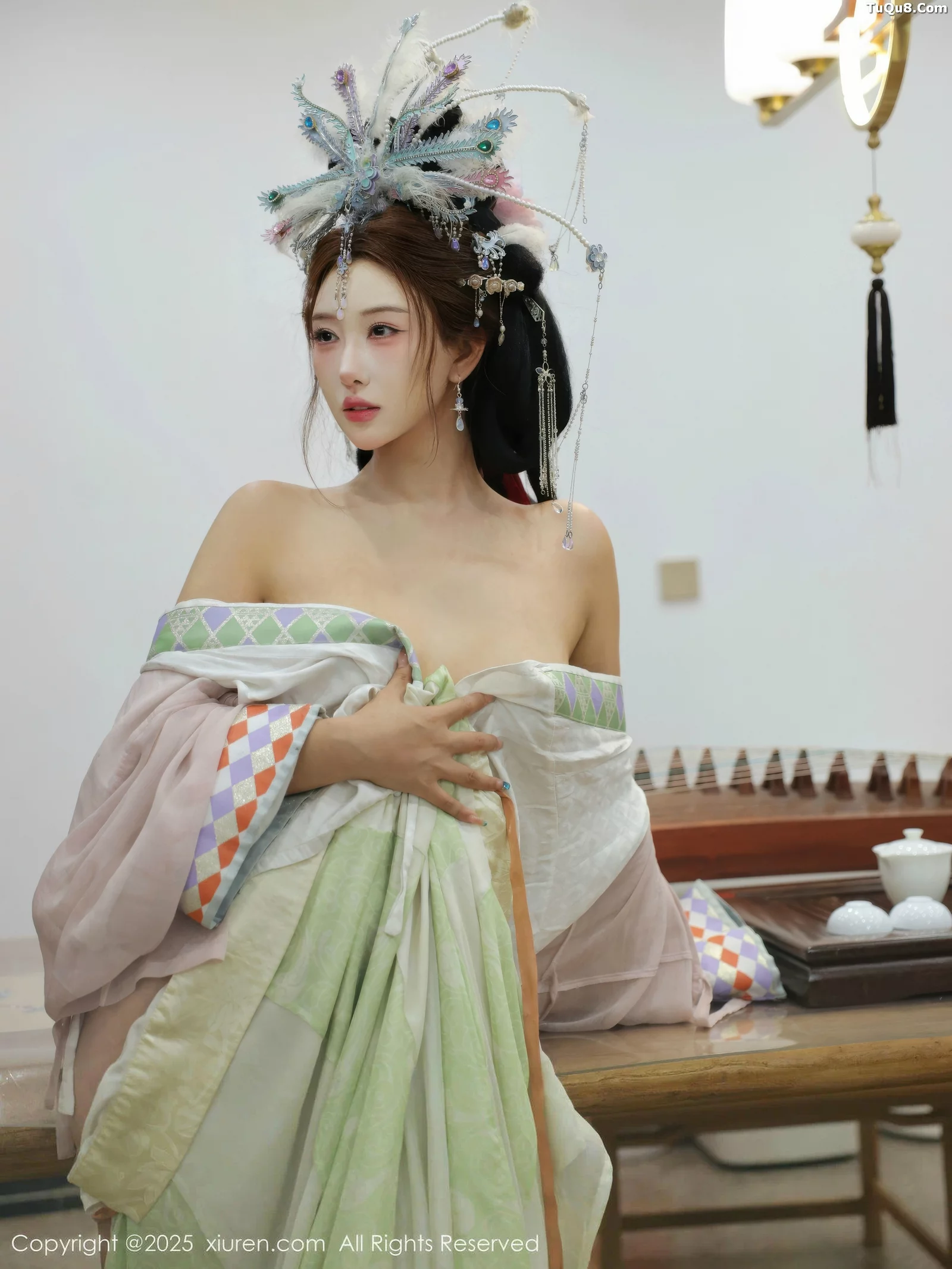 Xgyw.Org_[XiuRen秀人网]No.10736_模特金允希Yuki性感浅色古装薄纱服饰秀丰腴身材迷人诱惑写真80P