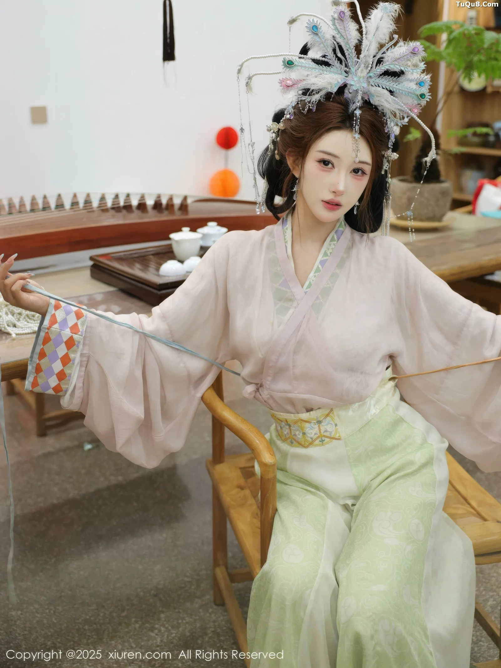 Xgyw.Org_[XiuRen秀人网]No.10736_模特金允希Yuki性感浅色古装薄纱服饰秀丰腴身材迷人诱惑写真80P