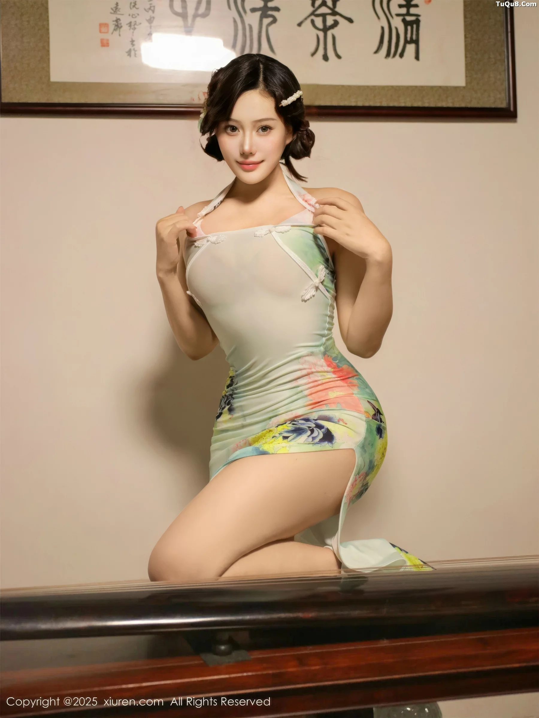 Xgyw.Org_[XiuRen秀人网]No.10749_新人模特莉莉安娜o性感绿色旗袍配超薄肉丝秀丰满身材诱惑写真73P
