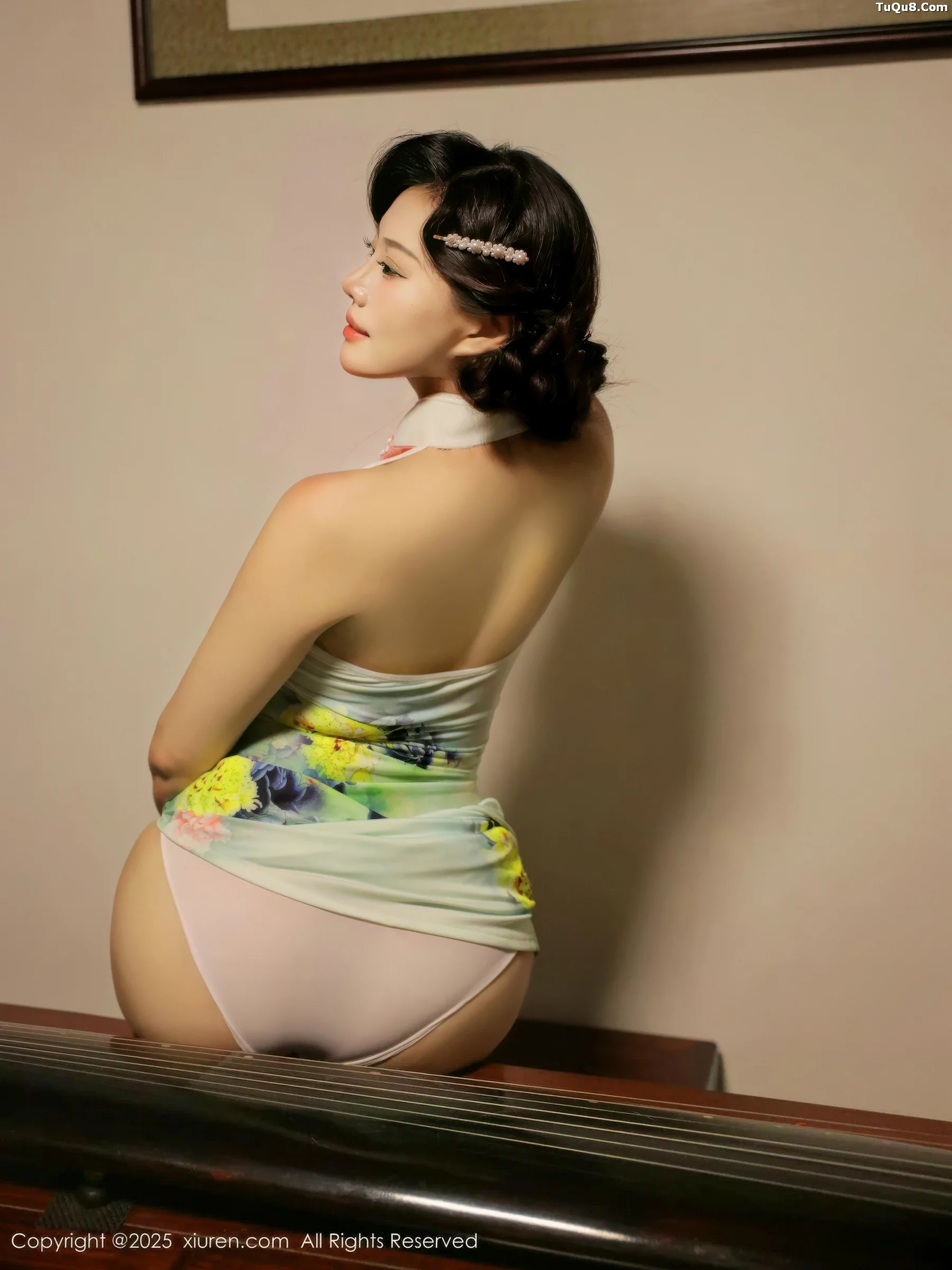 Xgyw.Org_[XiuRen秀人网]No.10749_新人模特莉莉安娜o性感绿色旗袍配超薄肉丝秀丰满身材诱惑写真73P