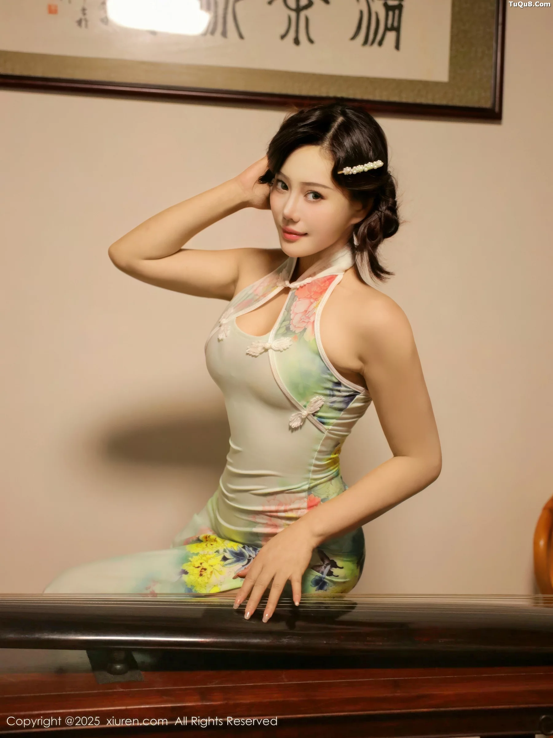 Xgyw.Org_[XiuRen秀人网]No.10749_新人模特莉莉安娜o性感绿色旗袍配超薄肉丝秀丰满身材诱惑写真73P
