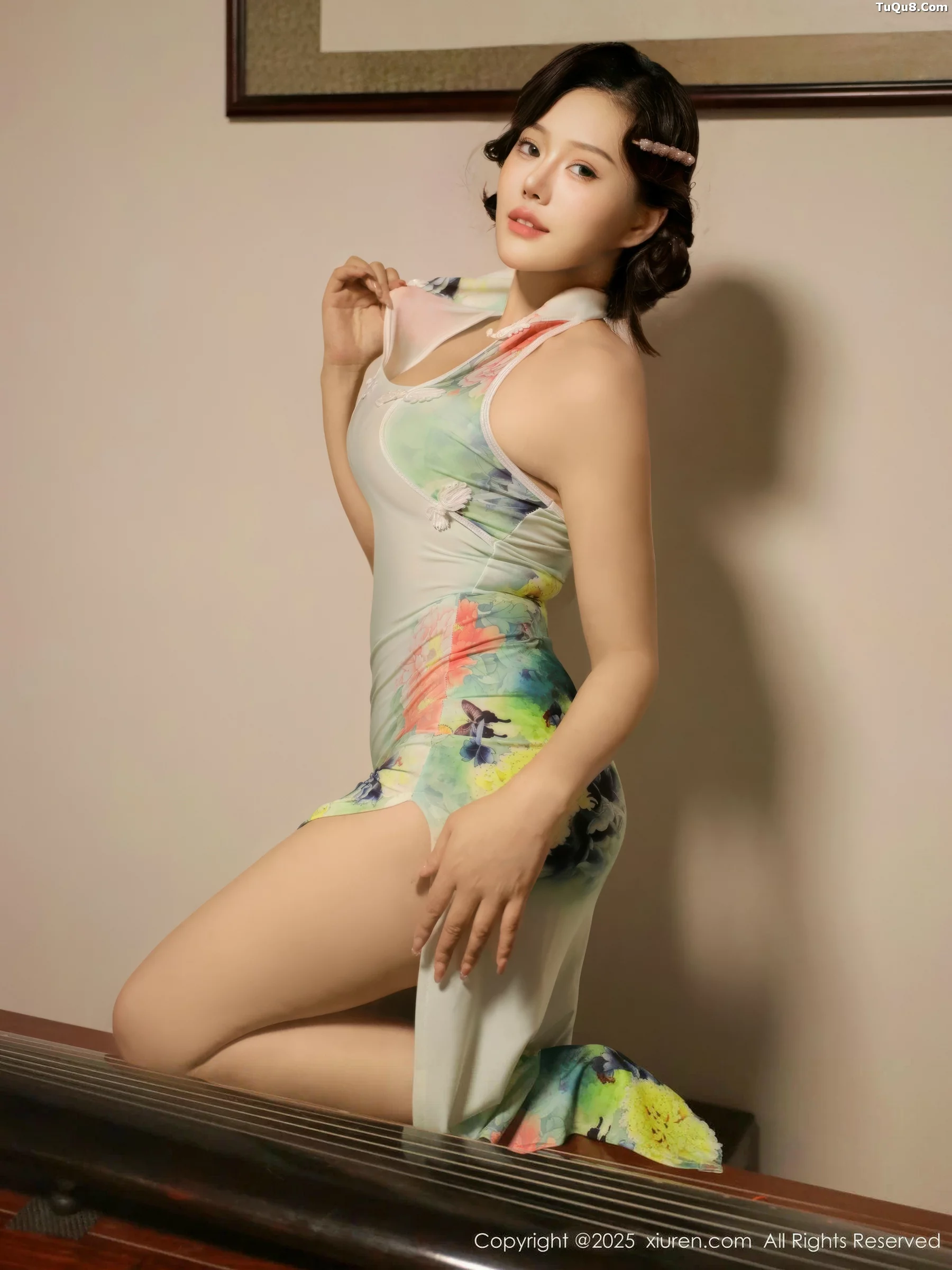 Xgyw.Org_[XiuRen秀人网]No.10749_新人模特莉莉安娜o性感绿色旗袍配超薄肉丝秀丰满身材诱惑写真73P