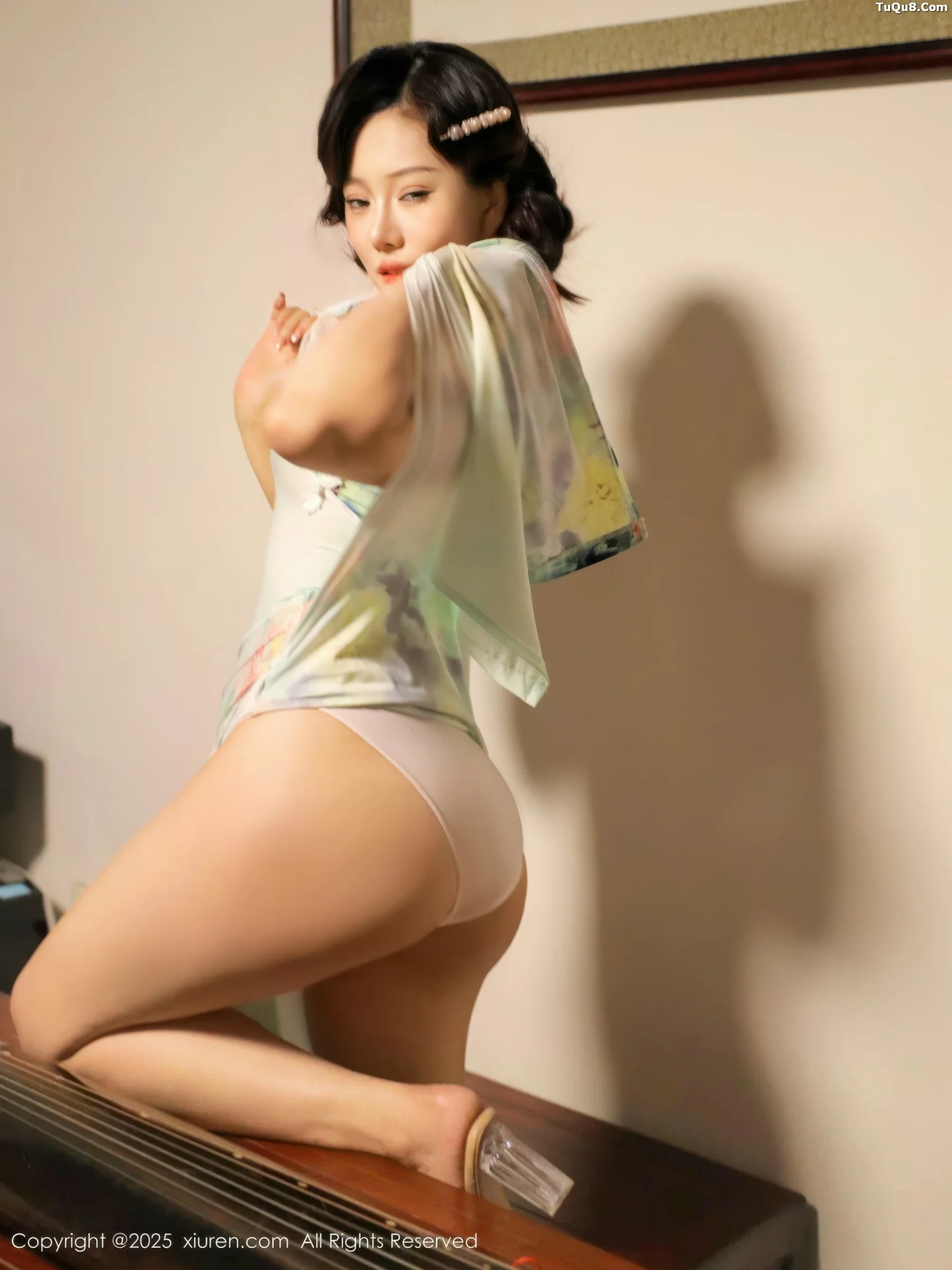 Xgyw.Org_[XiuRen秀人网]No.10749_新人模特莉莉安娜o性感绿色旗袍配超薄肉丝秀丰满身材诱惑写真73P