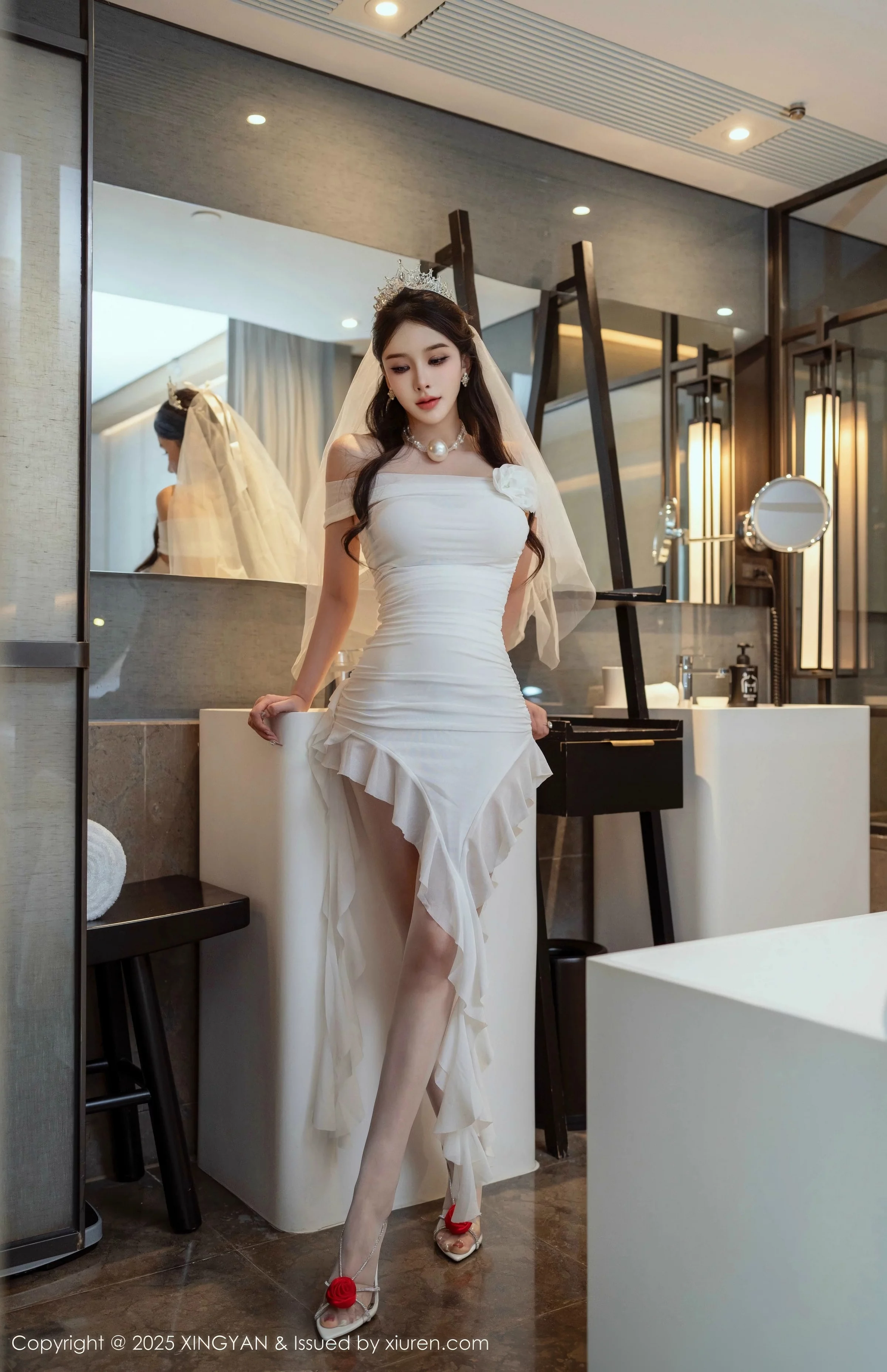 Xgyw.Org_[XINGYAN星颜社]VOL.388_女神李丽莎私房合集性感白色薄透婚纱服饰秀惹火身材诱惑写真61P