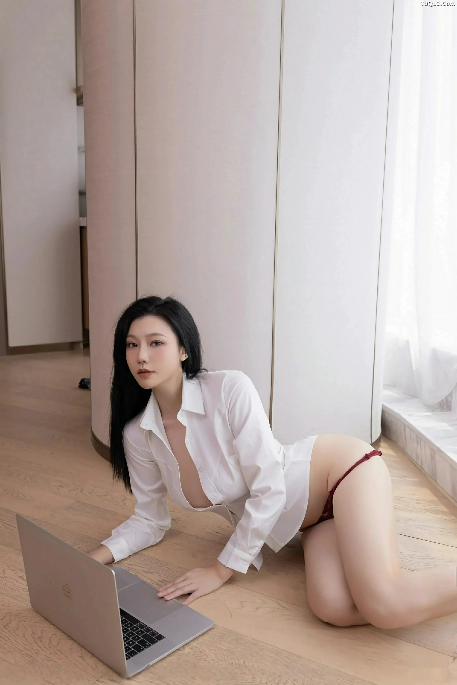 Xgyw.Org_[XiuRen秀人网]No.10797_模特安然anran性感白衬衫配红短裙露黑丝吊袜秀曼妙身姿诱惑写真77P