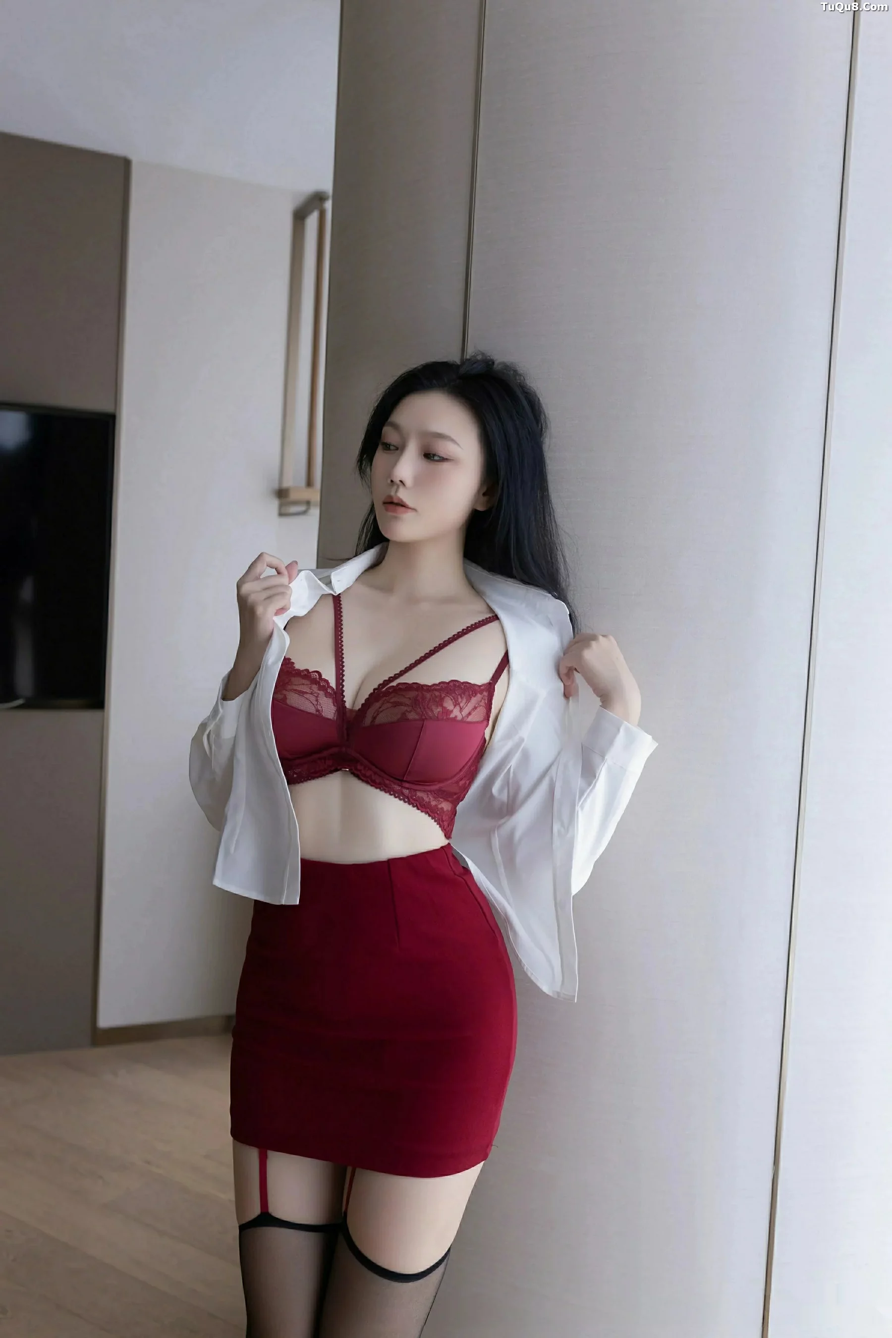 Xgyw.Org_[XiuRen秀人网]No.10797_模特安然anran性感白衬衫配红短裙露黑丝吊袜秀曼妙身姿诱惑写真77P