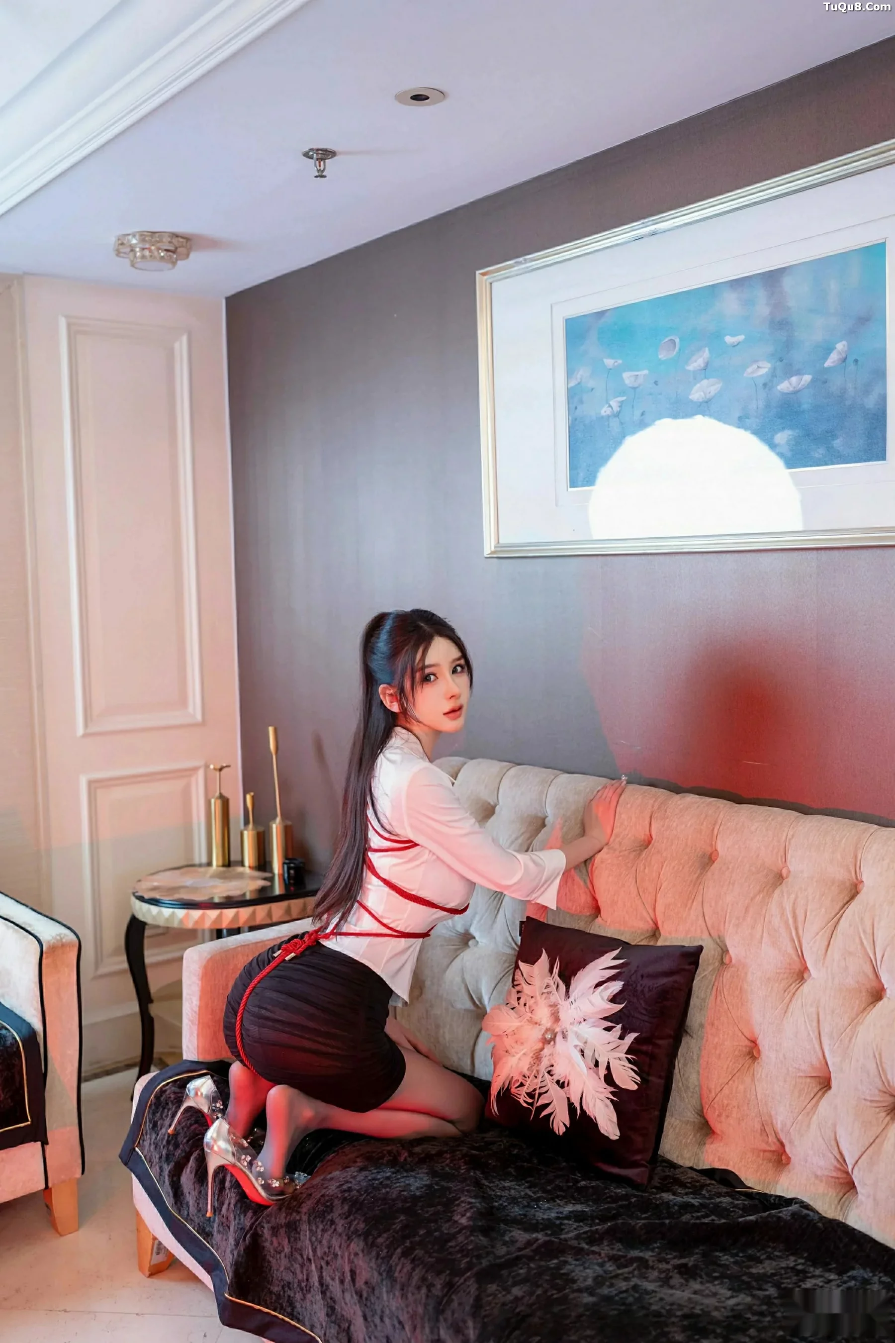 Xgyw.Org_[XINGYAN星颜社]VOL.406_模特李丽莎性感衬衫露白色内衣配开档黑丝秀曼妙身材诱惑写真66P