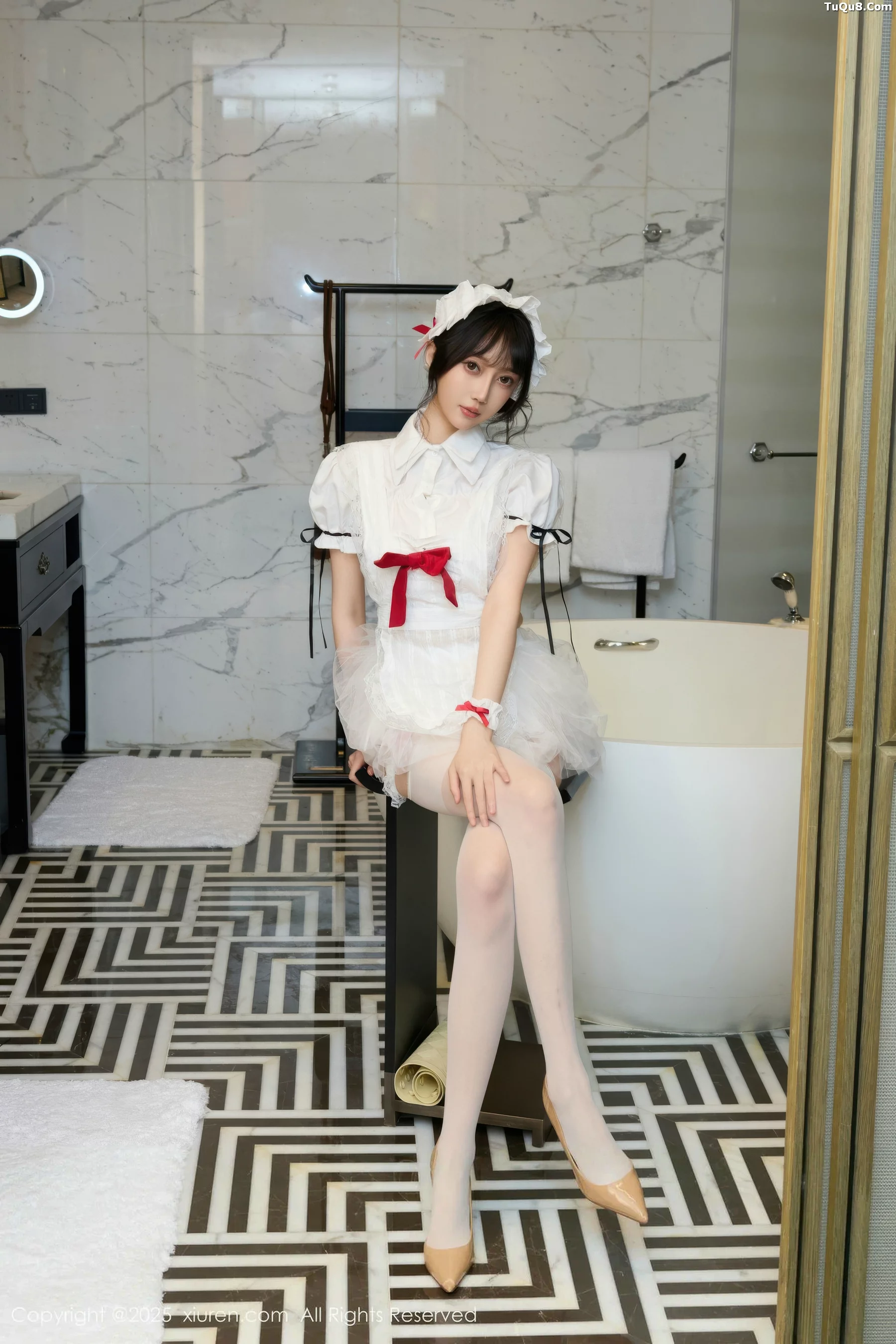 Xgyw.Org_[XiuRen秀人网]No.10827_模特玥儿玥er性感萝莉女仆装配白丝吊袜秀完美身材迷人诱惑写真64P