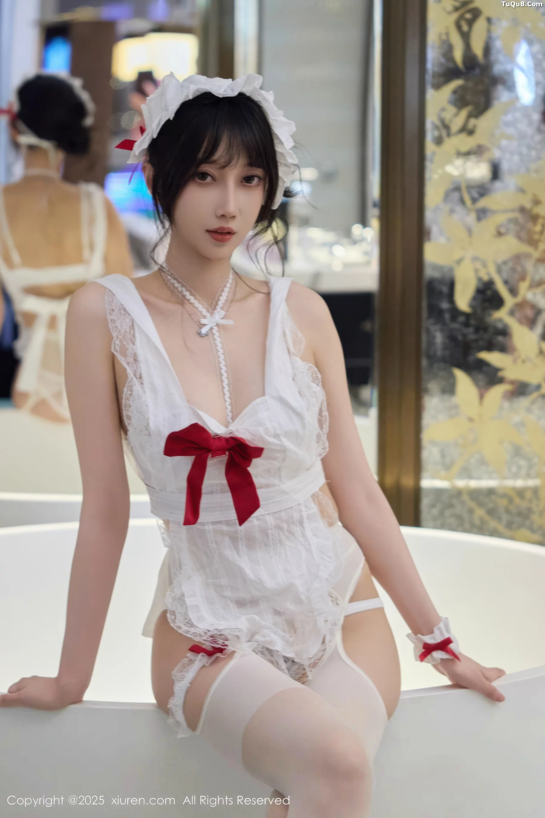 Xgyw.Org_[XiuRen秀人网]No.10827_模特玥儿玥er性感萝莉女仆装配白丝吊袜秀完美身材迷人诱惑写真64P