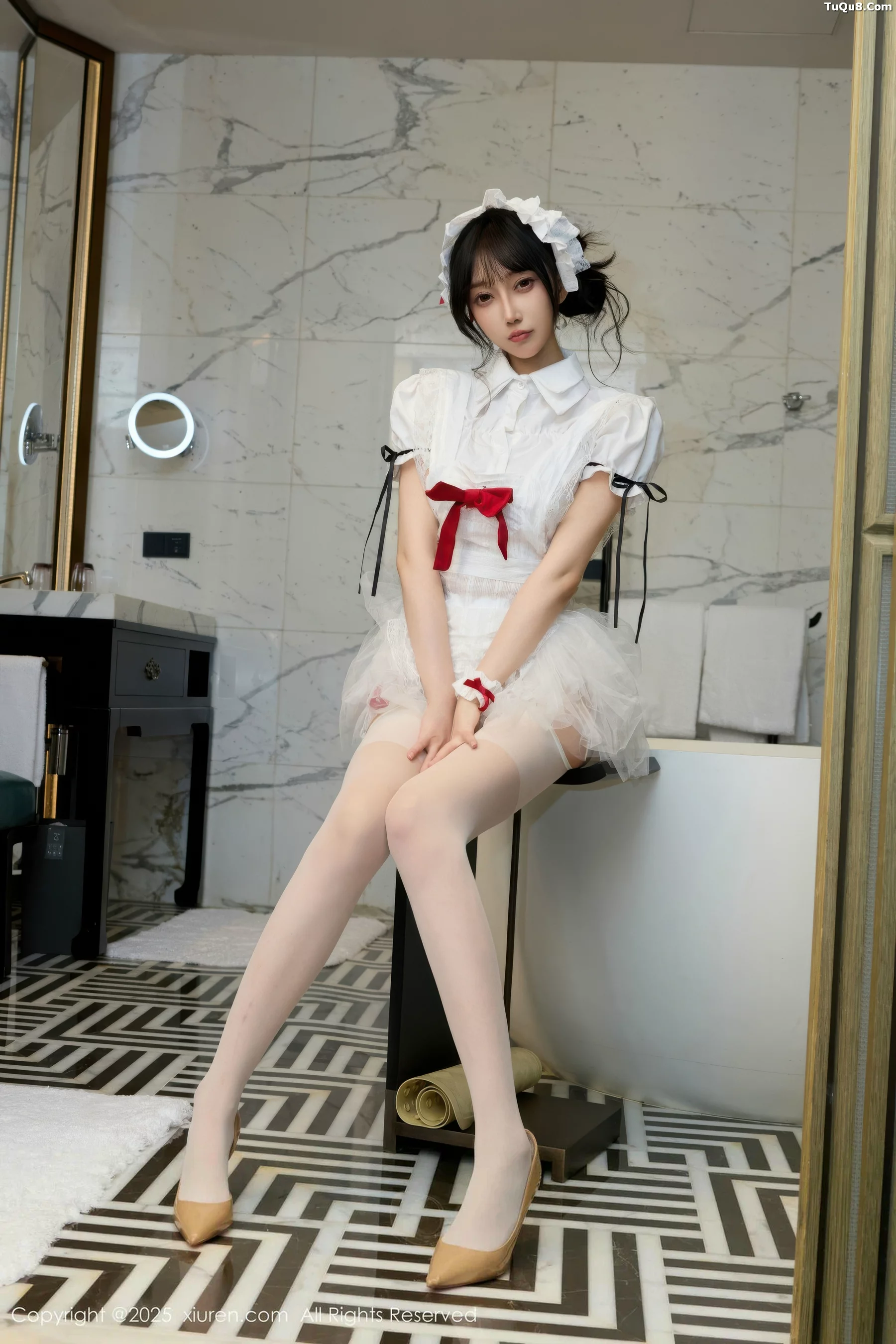 Xgyw.Org_[XiuRen秀人网]No.10827_模特玥儿玥er性感萝莉女仆装配白丝吊袜秀完美身材迷人诱惑写真64P