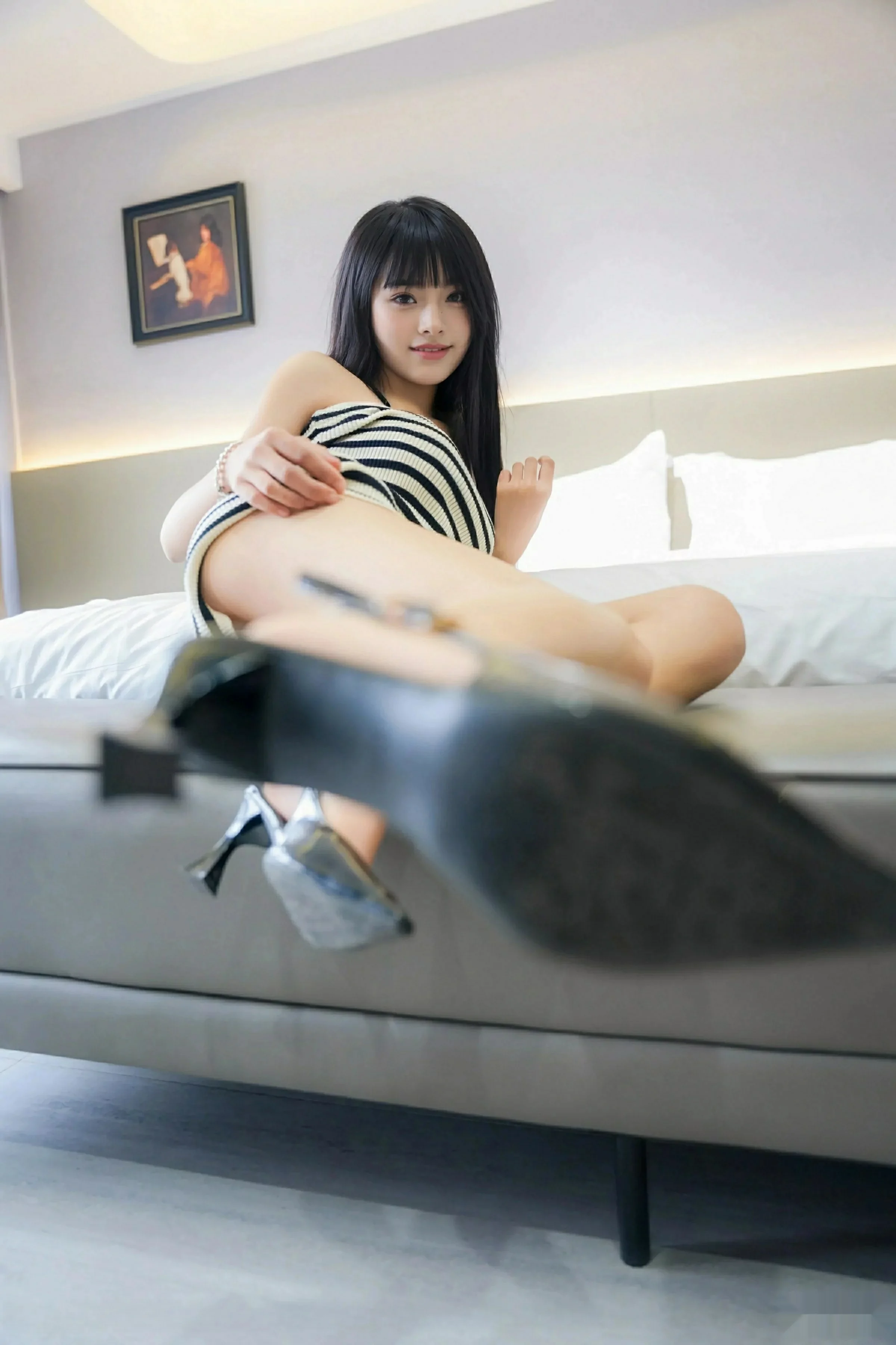 Xgyw.Org_[XiuRen秀人网]No.10838_新人模特小九阿性感黑白连衣短裙露黑色内衣秀凹凸身材诱惑写真74P