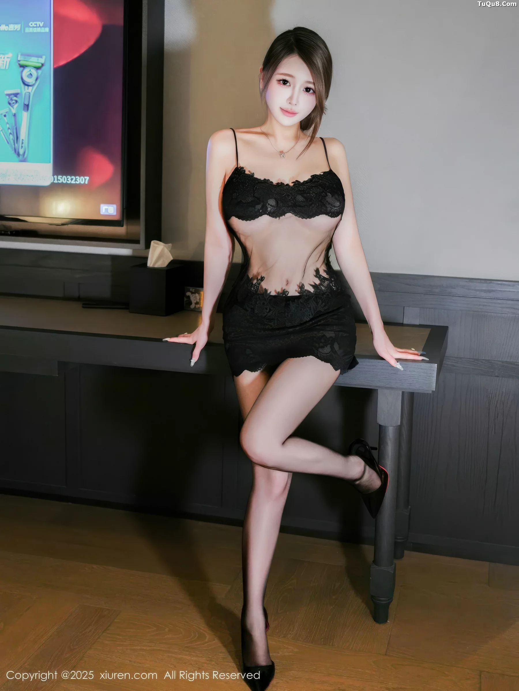 Xgyw.Org_[XiuRen秀人网]No.10929_模特甜妮性感黑色情趣内衣配超薄黑丝秀丰腴身姿迷人诱惑写真59P