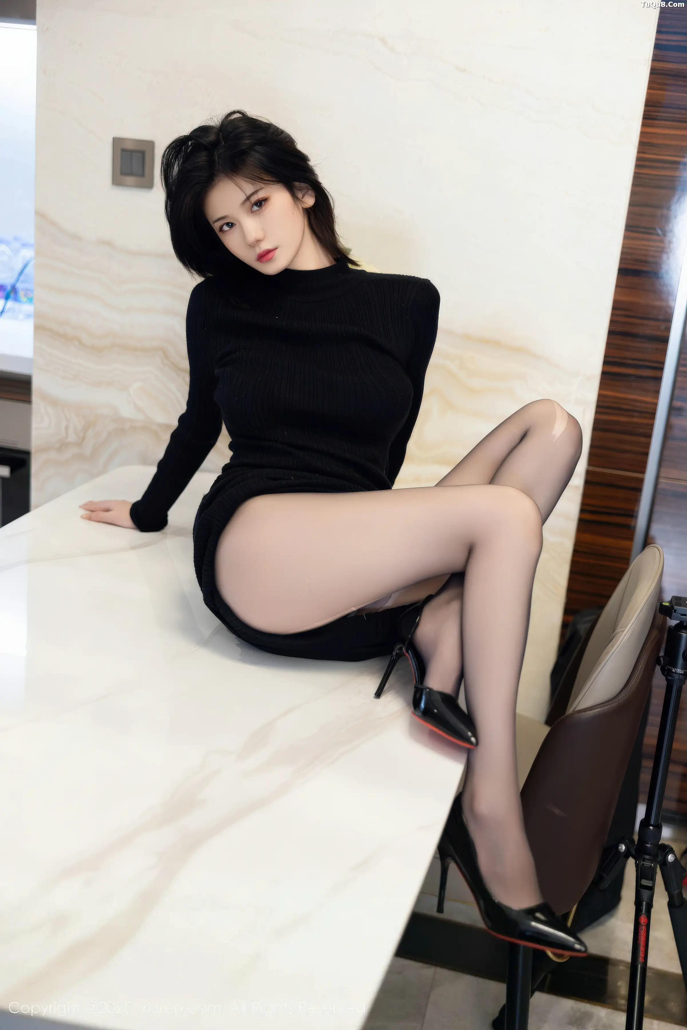 Xgyw.Org_[XiuRen秀人网]No.11036_新人模特赵语嫣Baby黑色连衣裙配超薄黑丝秀曼妙身材诱惑写真97P