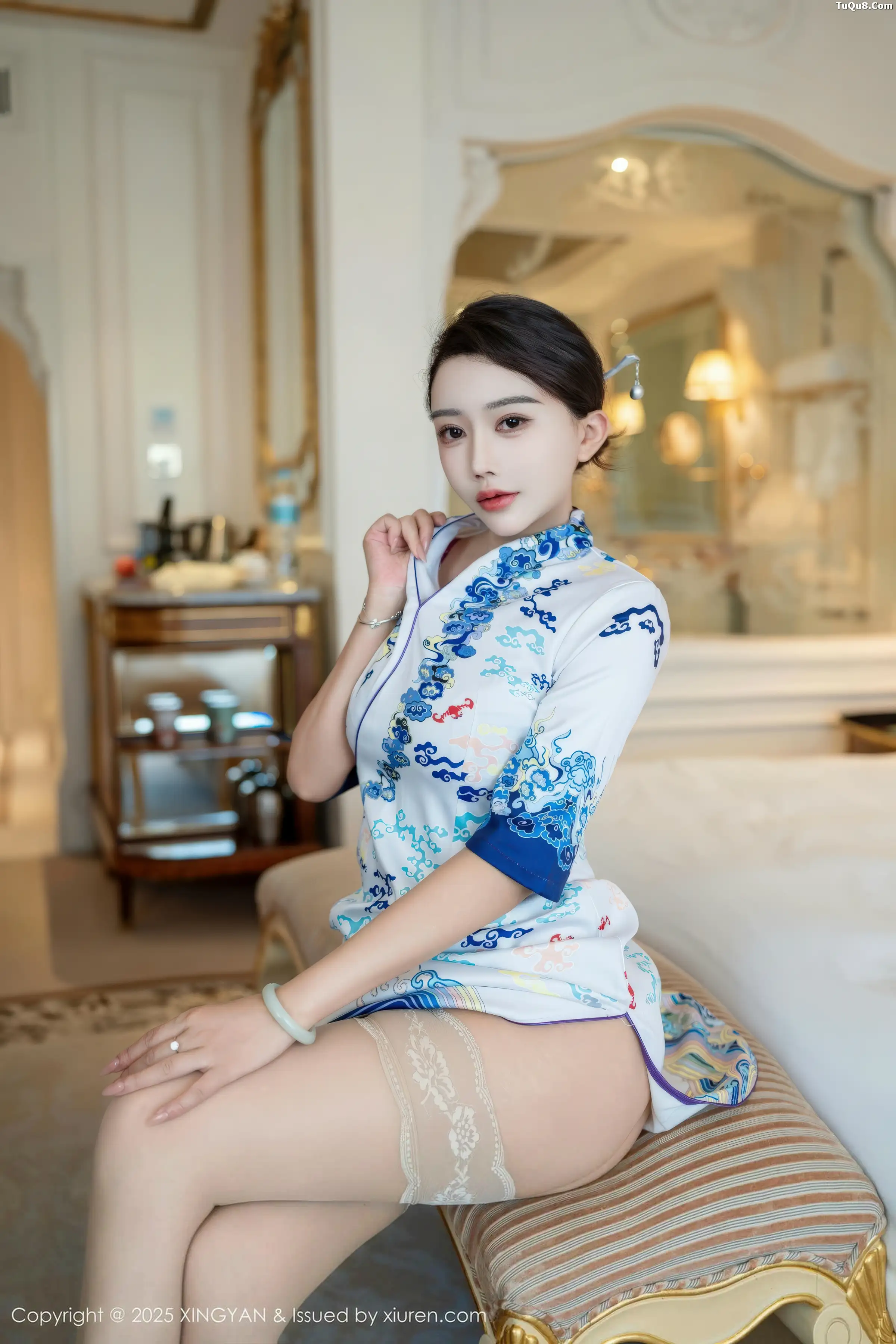 Xgyw.Org_[XINGYAN星颜社]VOL.435_模特李若汐浅色旗袍露红色内衣配超薄肉丝秀惹火身段诱惑写真76P