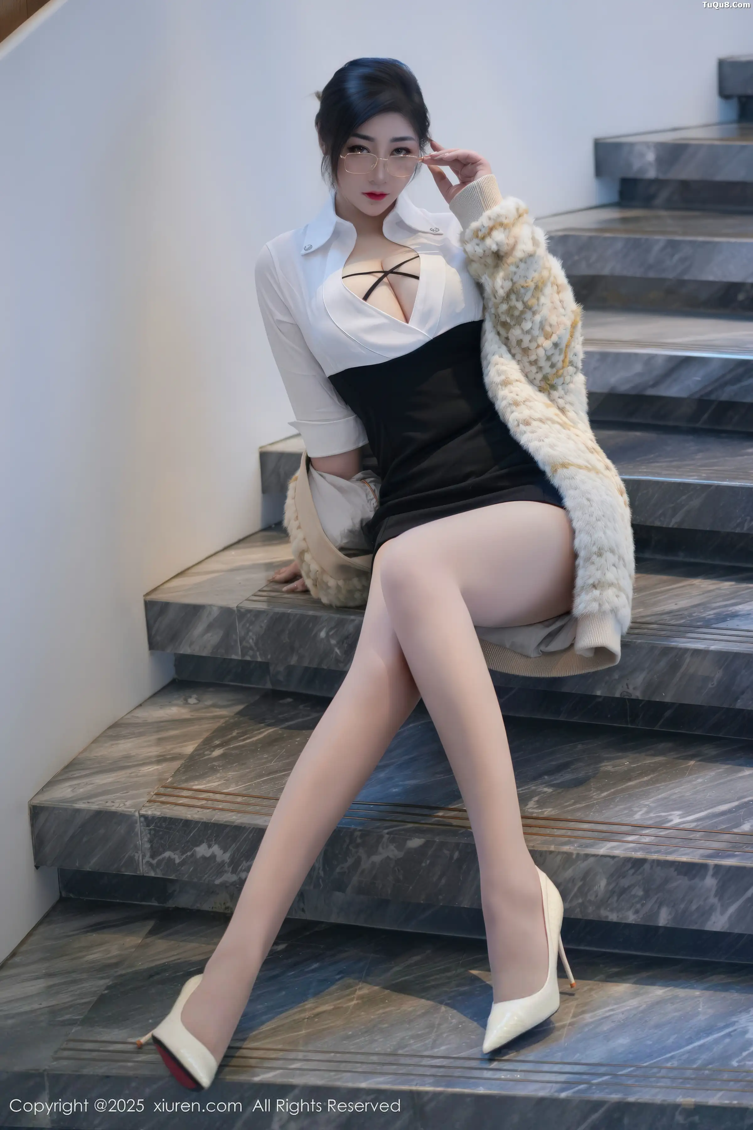 Xgyw.Org_[XiuRen秀人网]No.11045_女神妲己_Toxic性感白色衬衫露黑色内衣秀丰满身材诱惑写真80P