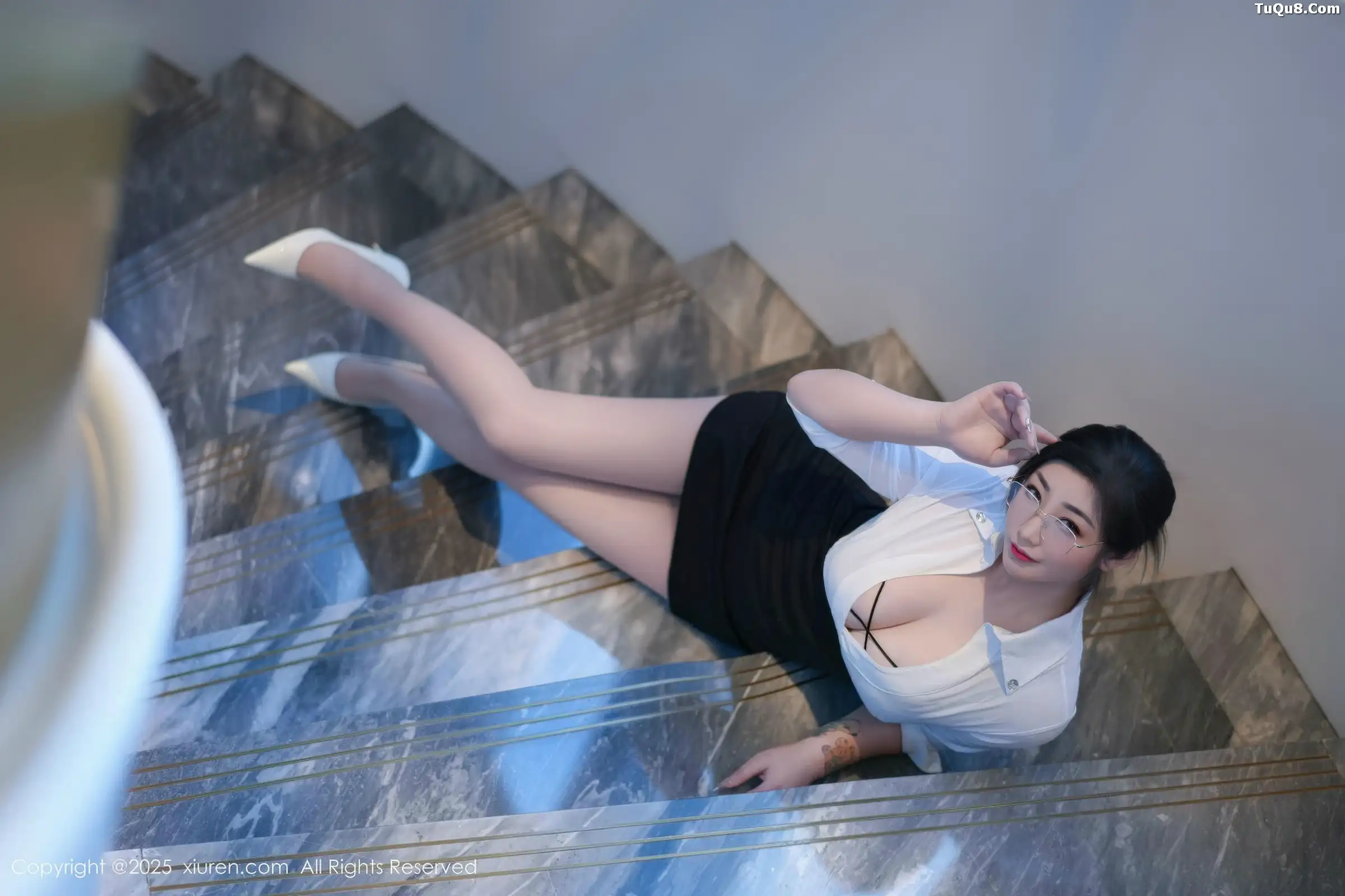 Xgyw.Org_[XiuRen秀人网]No.11045_女神妲己_Toxic性感白色衬衫露黑色内衣秀丰满身材诱惑写真80P