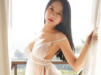 [YouMi尤蜜]Vol.422_嫩模何嘉颖私房白色薄纱内衣缕空透视秀完美身材诱惑写真24P